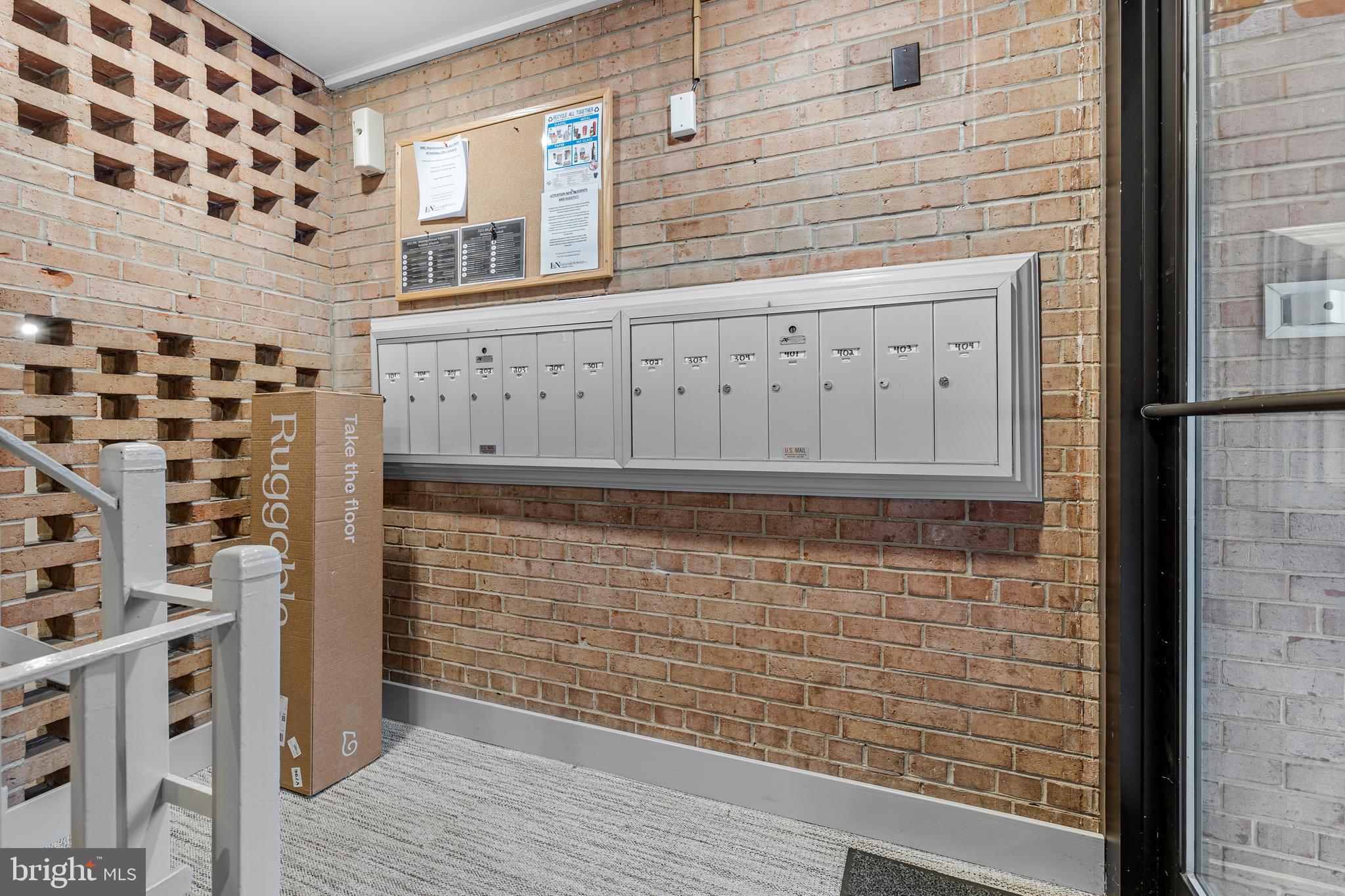BOLLING BROOK - Residential