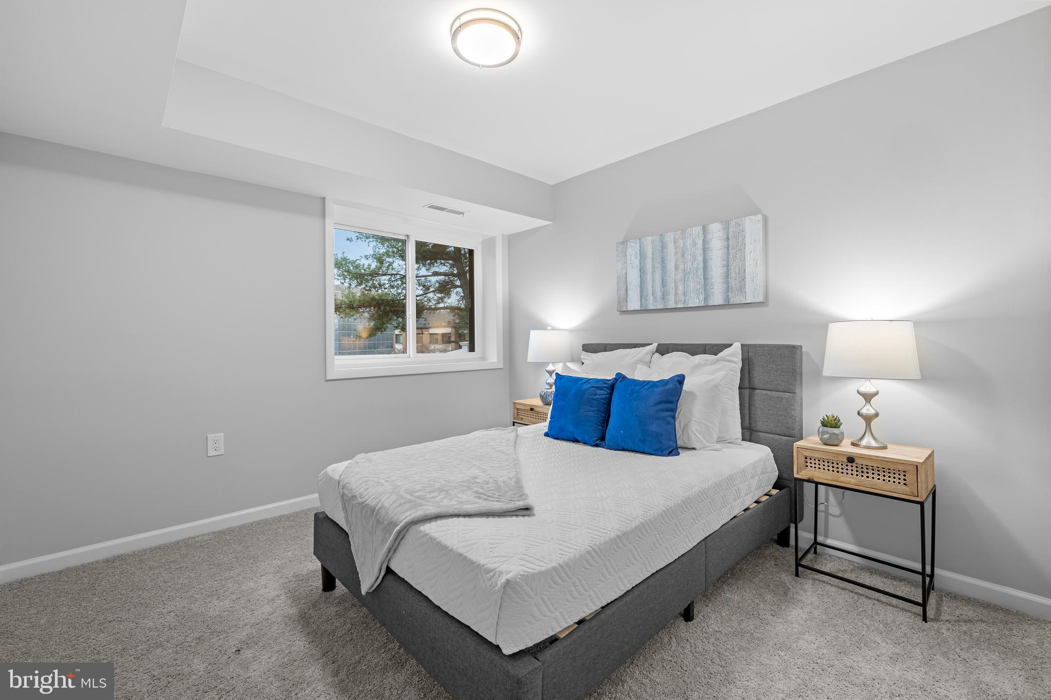 BOLLING BROOK - Residential