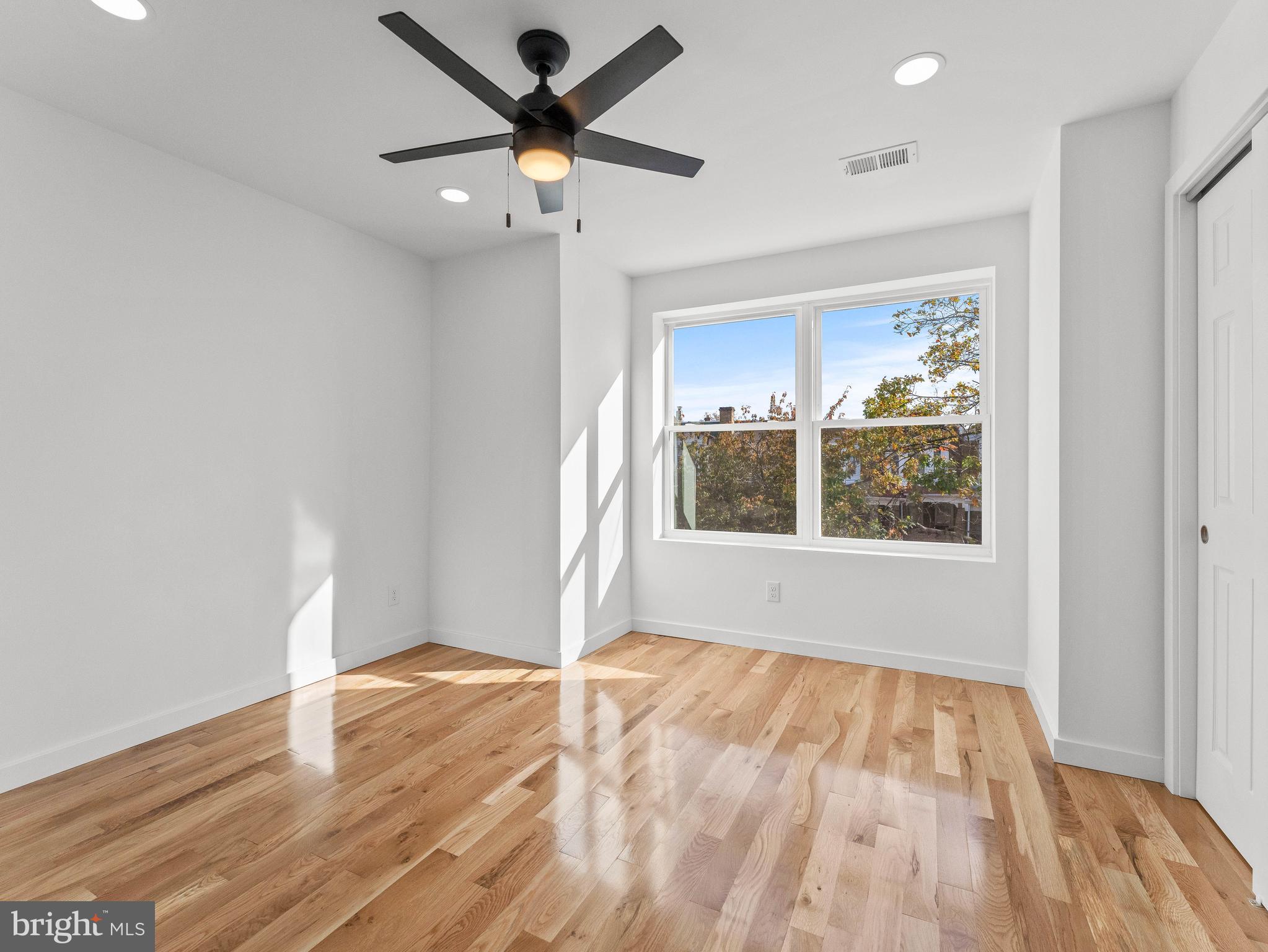 OVERBROOK - Residential Lease