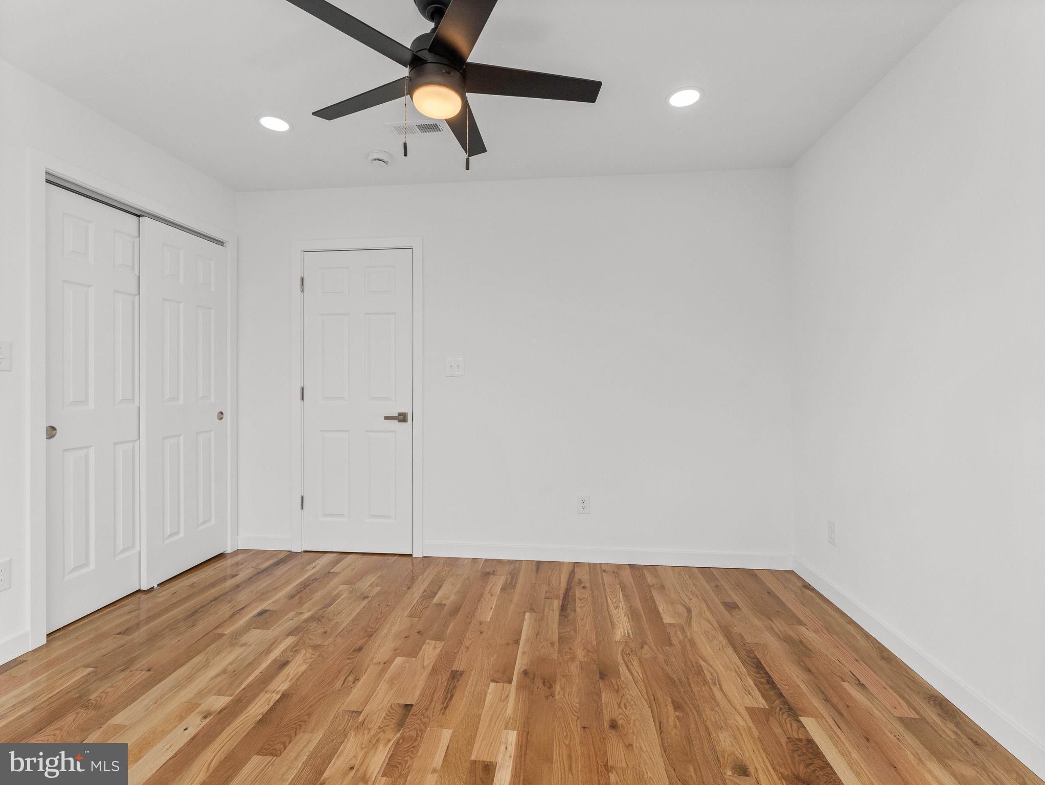 OVERBROOK - Residential Lease