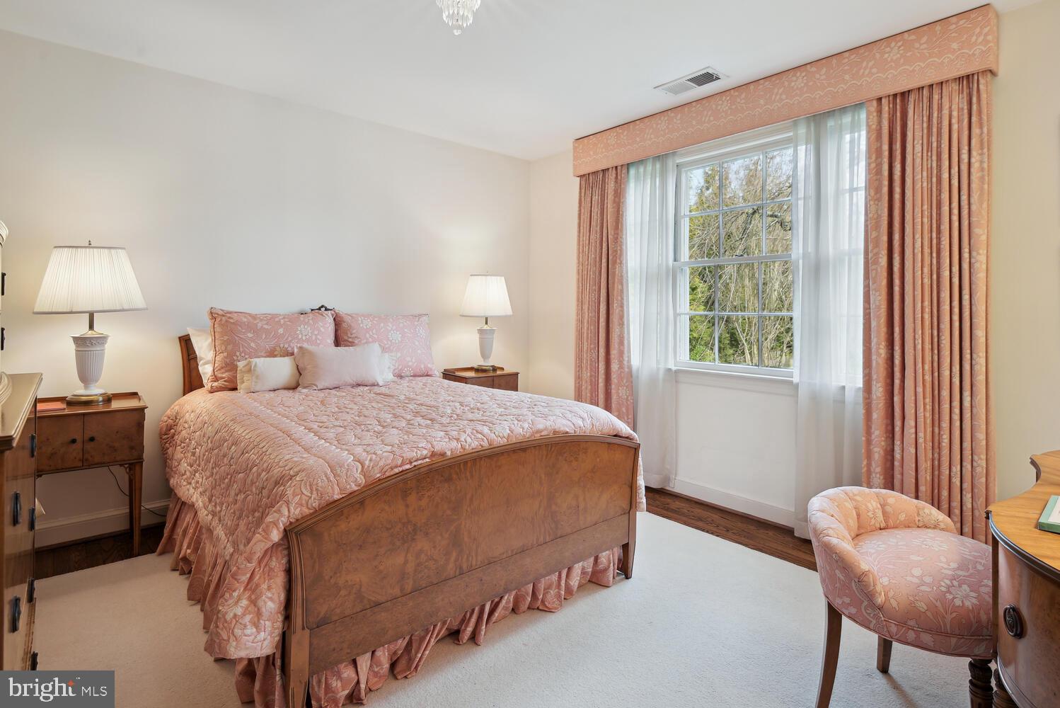 KENWOOD - Residential