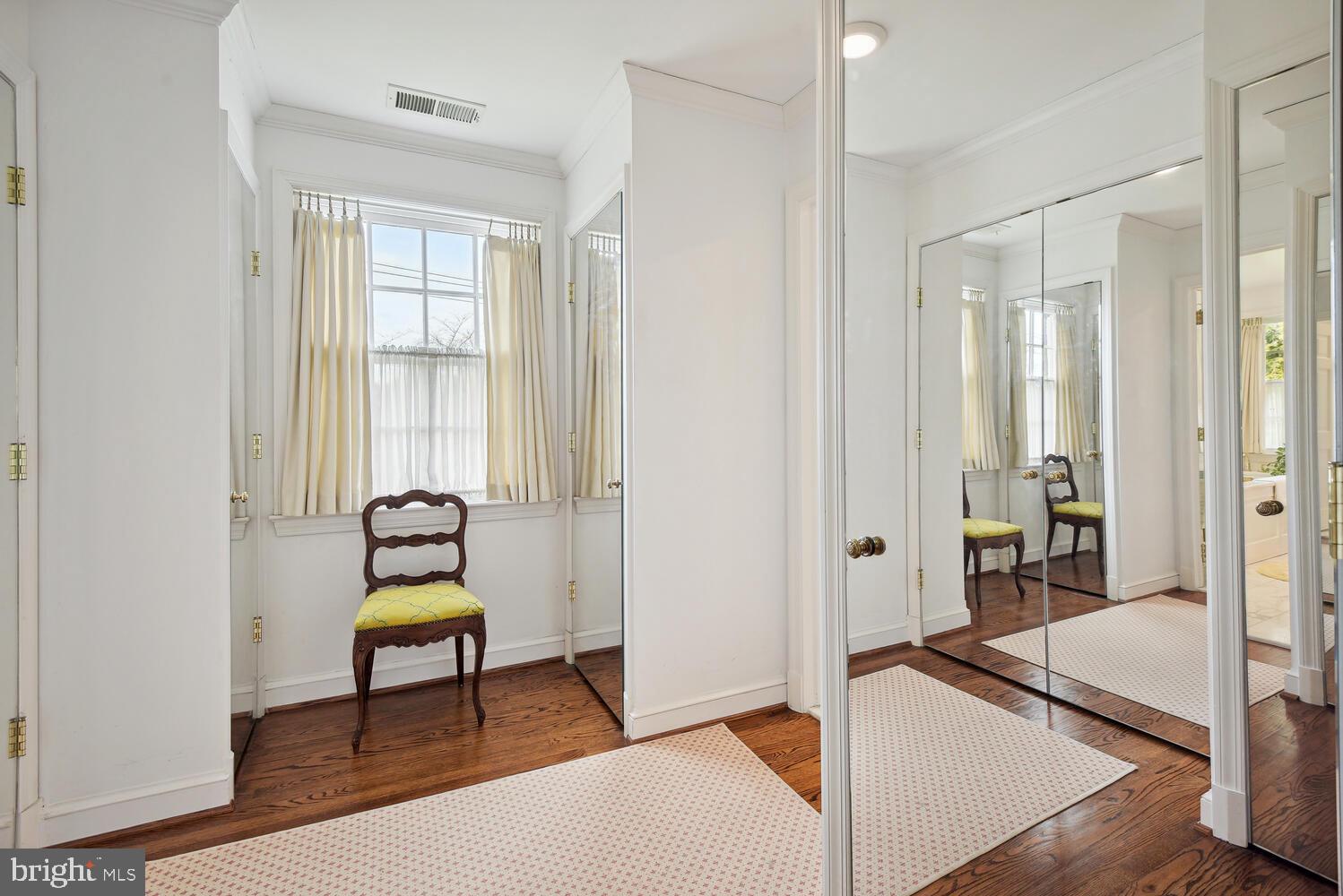 KENWOOD - Residential