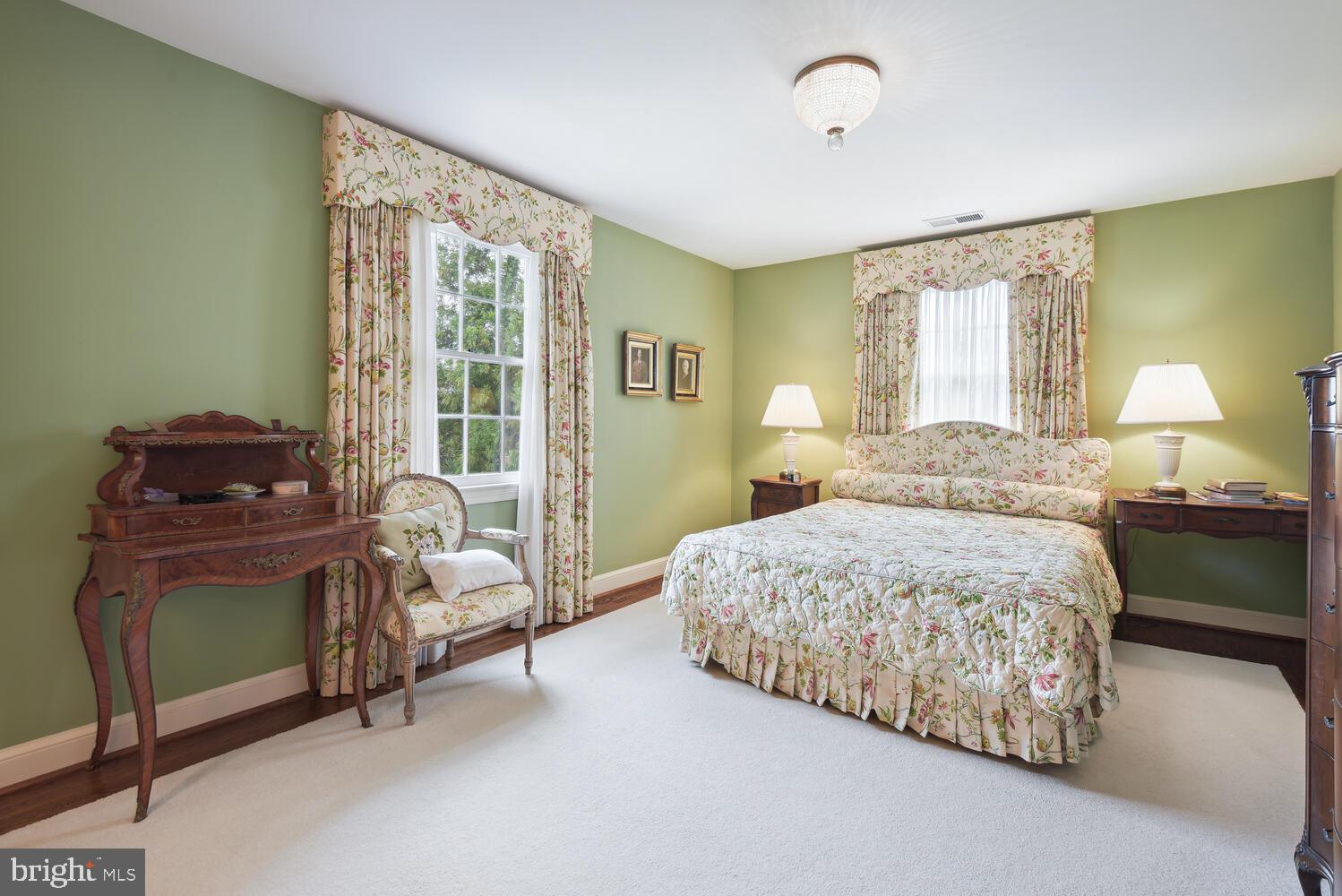 KENWOOD - Residential