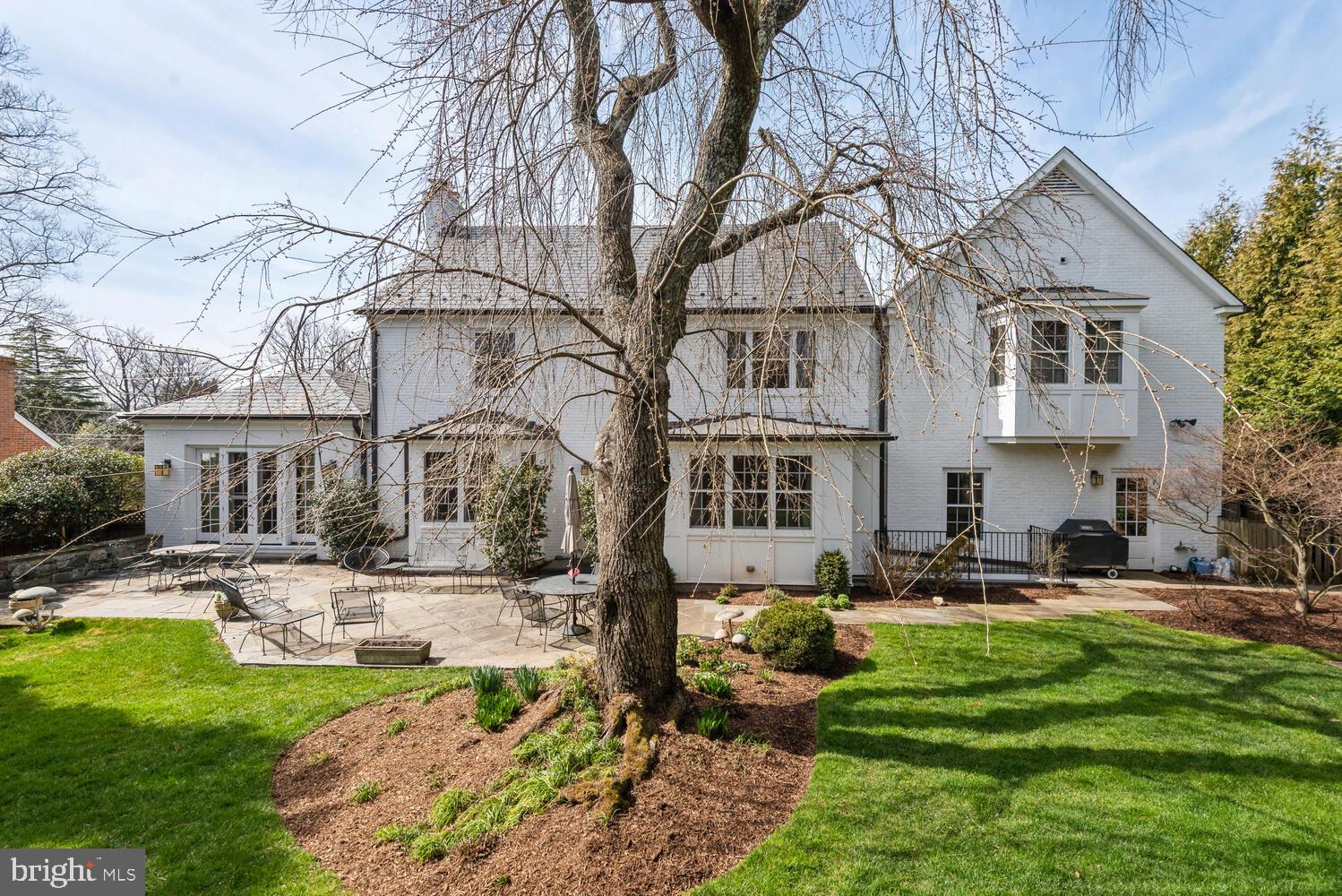 KENWOOD - Residential