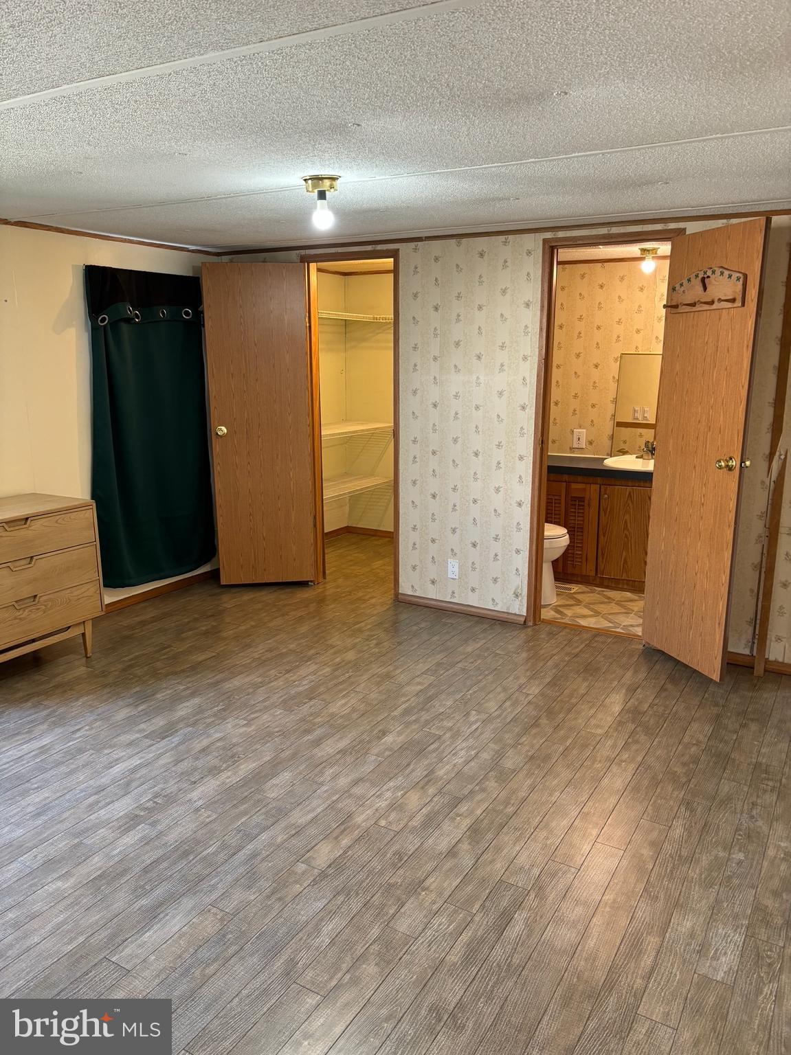 PENN COURT MHP - Residential