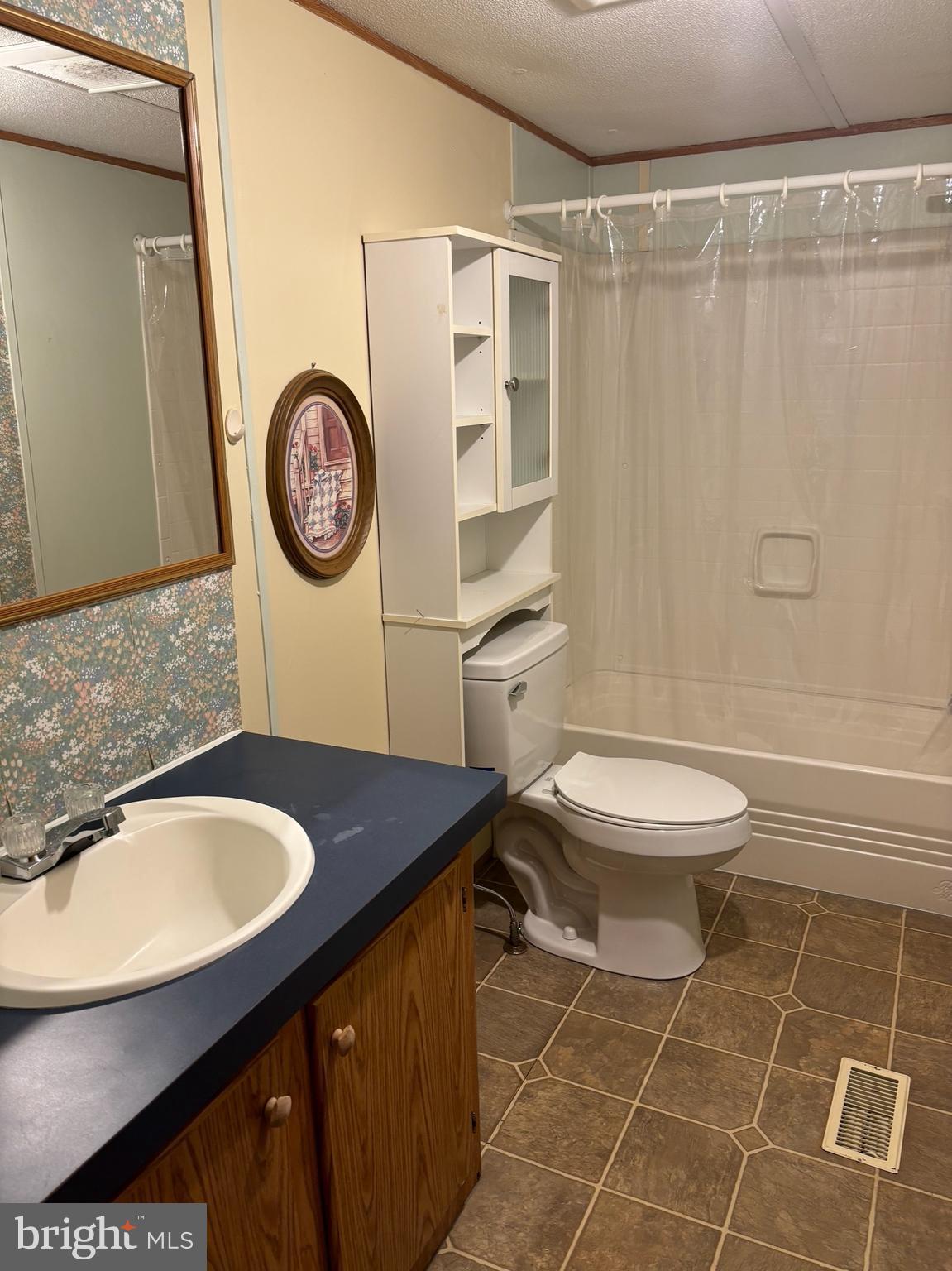 PENN COURT MHP - Residential