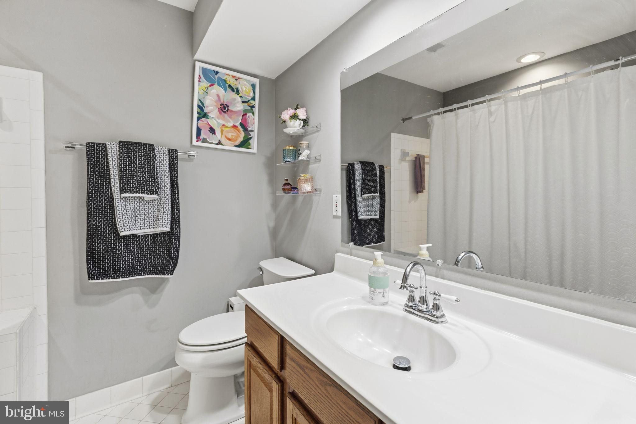 BRIDGEPORT CONDO PHASE 3 - Residential