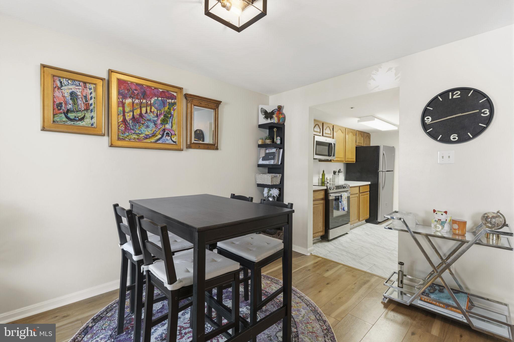 BRIDGEPORT CONDO PHASE 3 - Residential