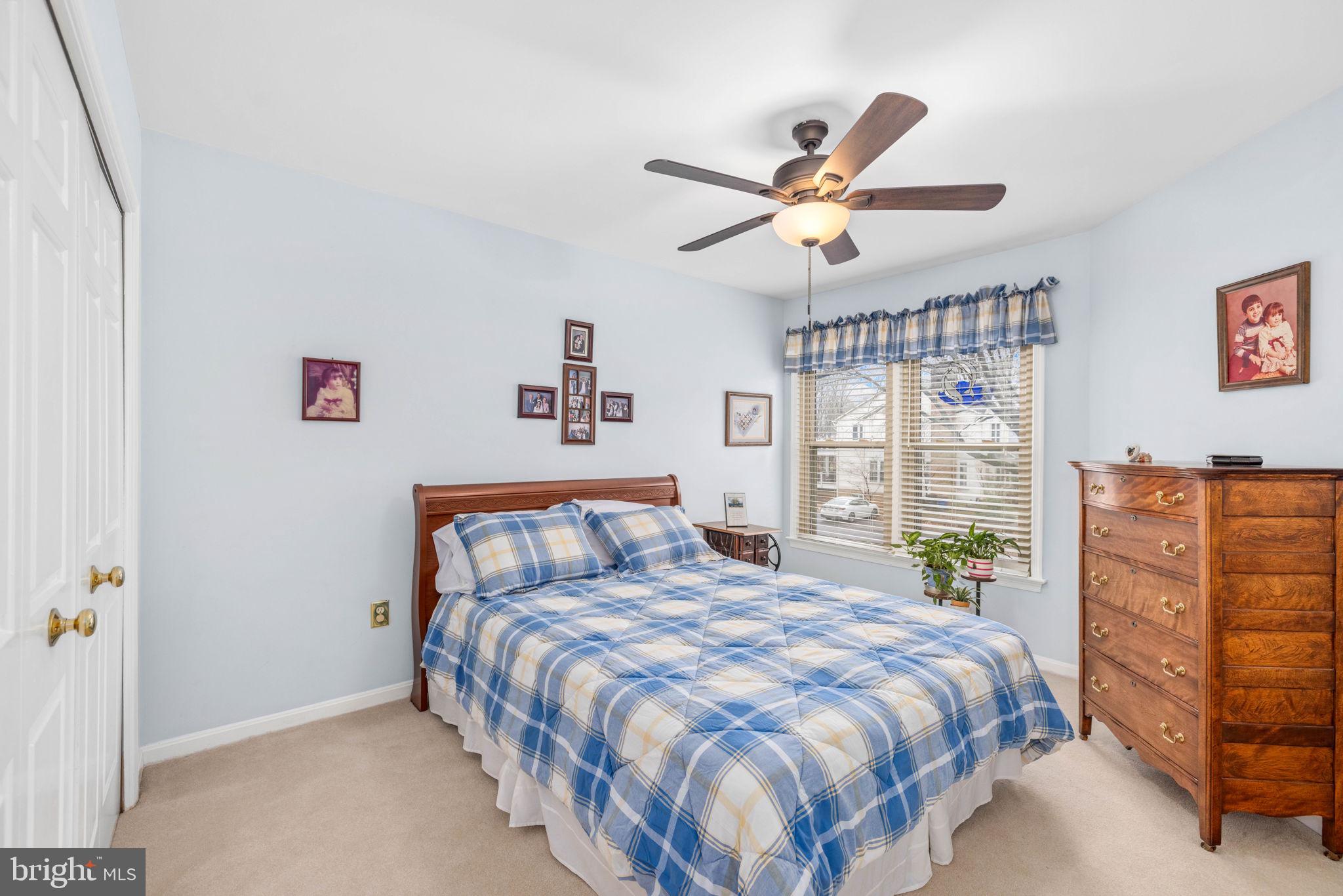 LAKE BRADDOCK - Residential