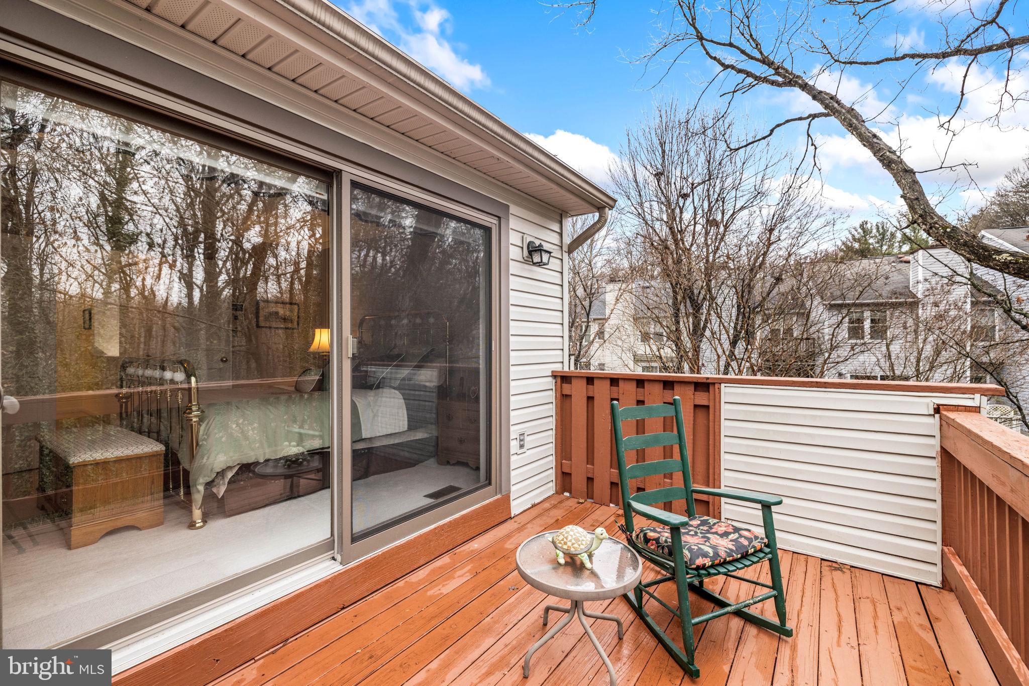 LAKE BRADDOCK - Residential