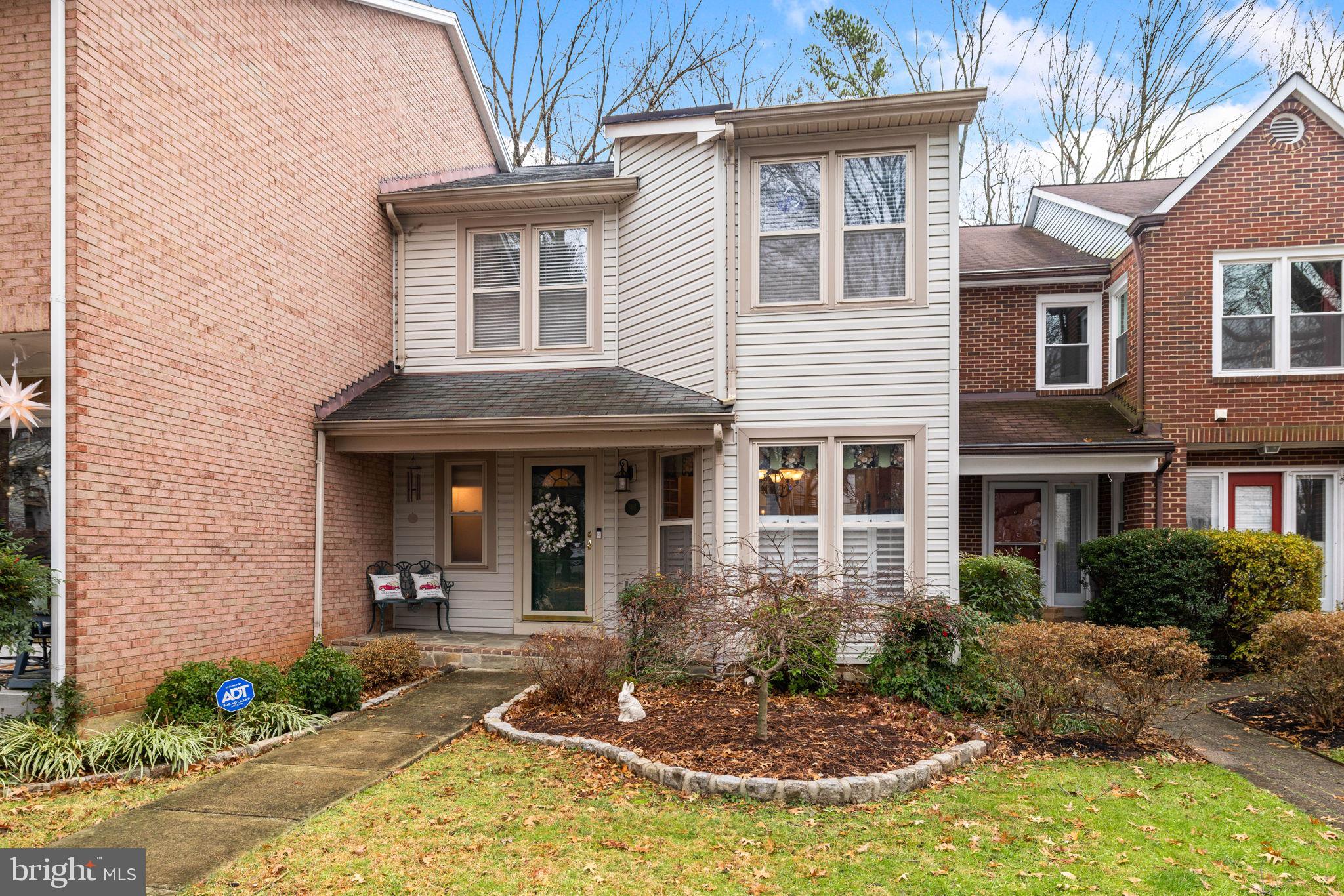 LAKE BRADDOCK - Residential