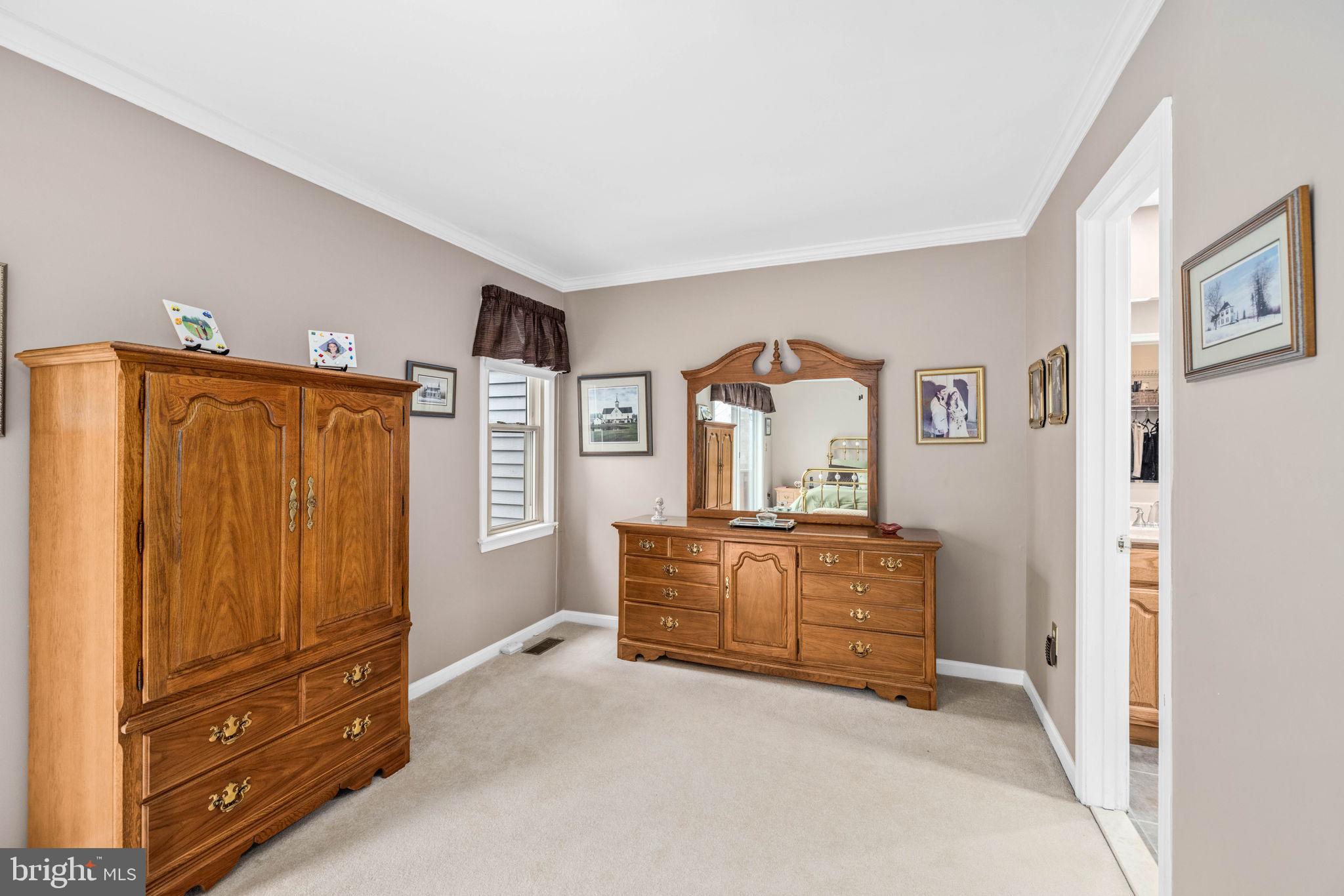 LAKE BRADDOCK - Residential