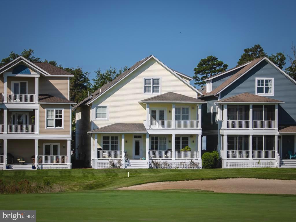 27582 S NICKLAUS AVENUE 11