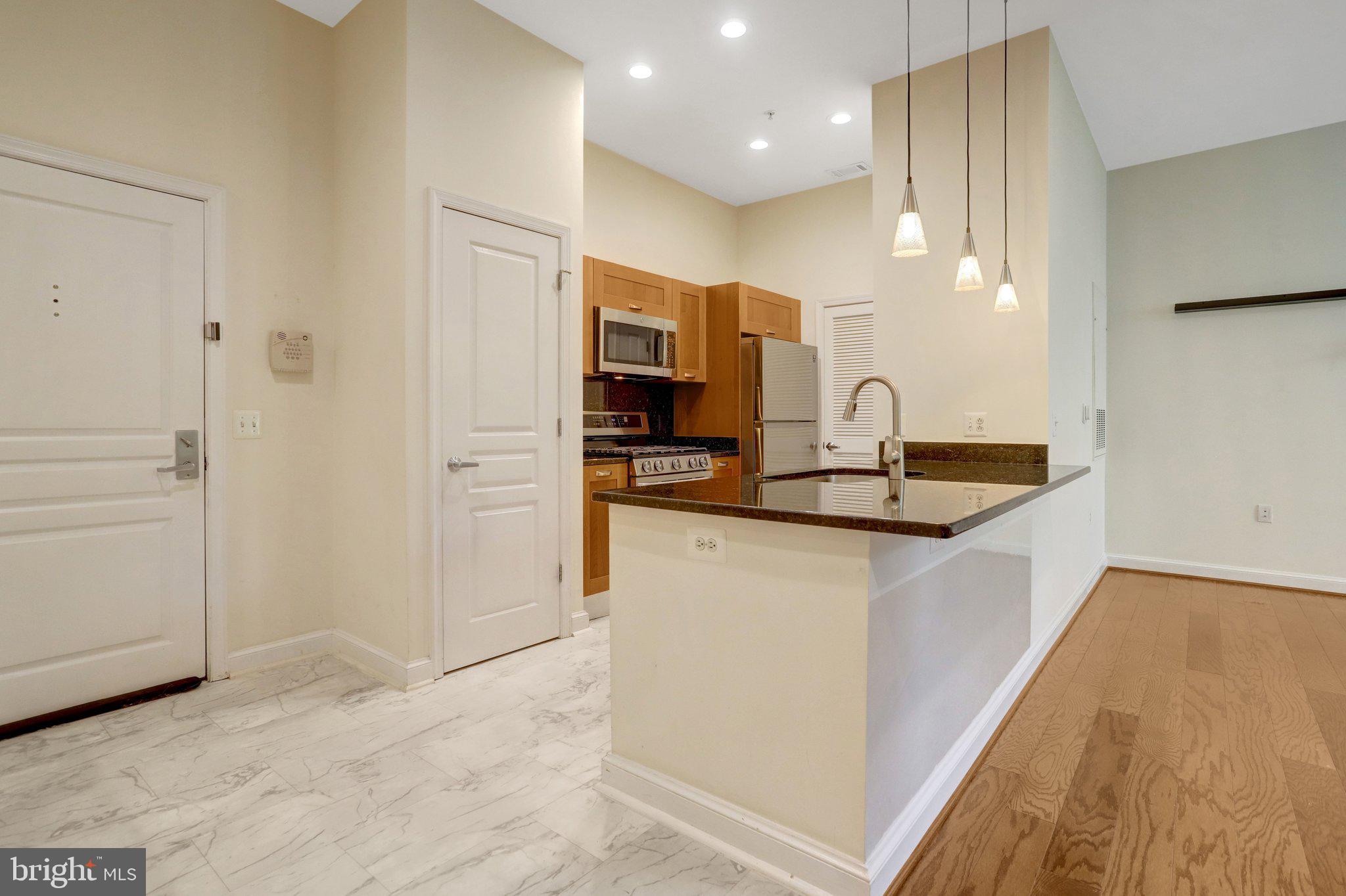 2451 MIDTOWN AVENUE 104
