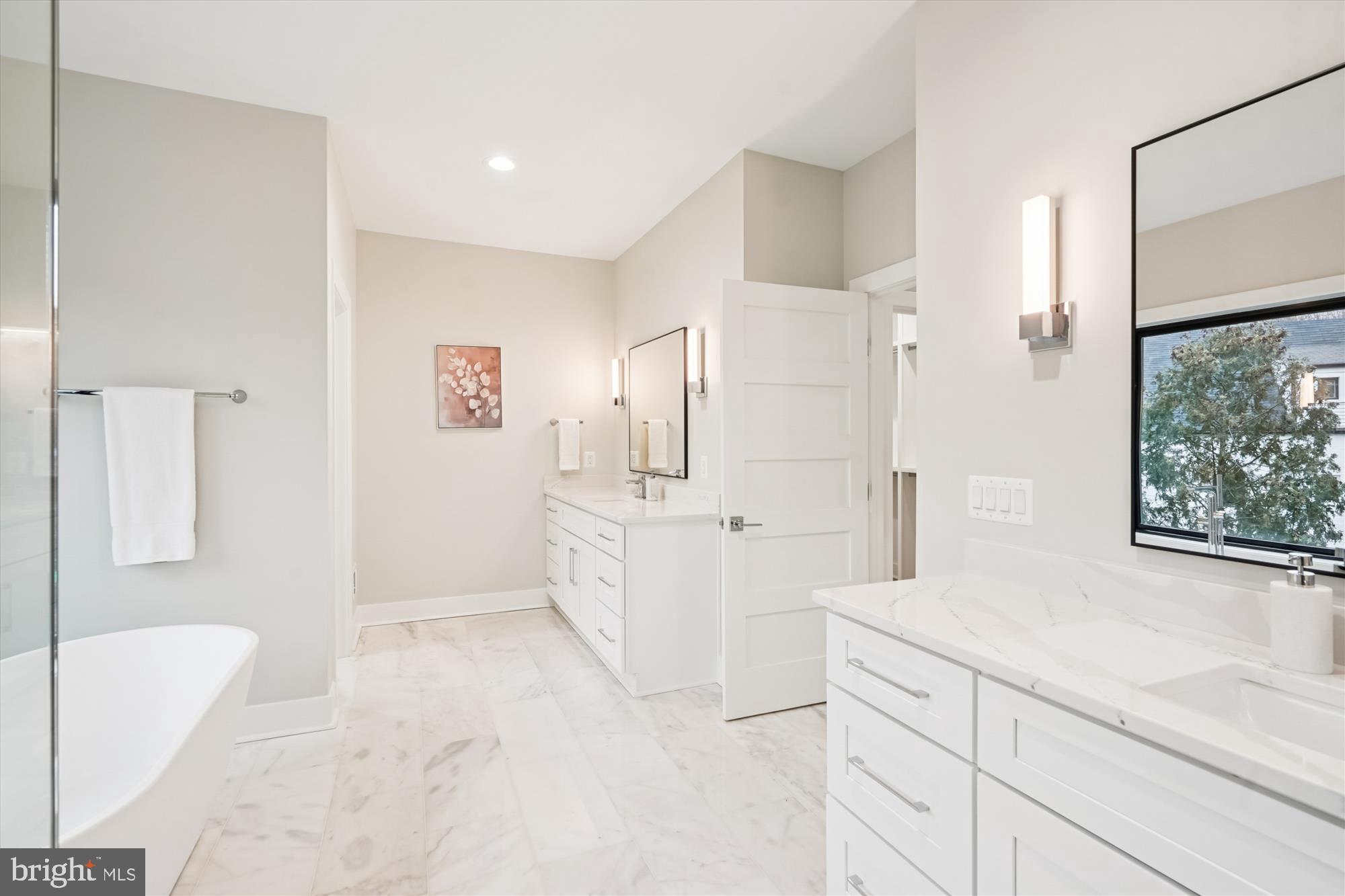 BRILYN PARK - Residential