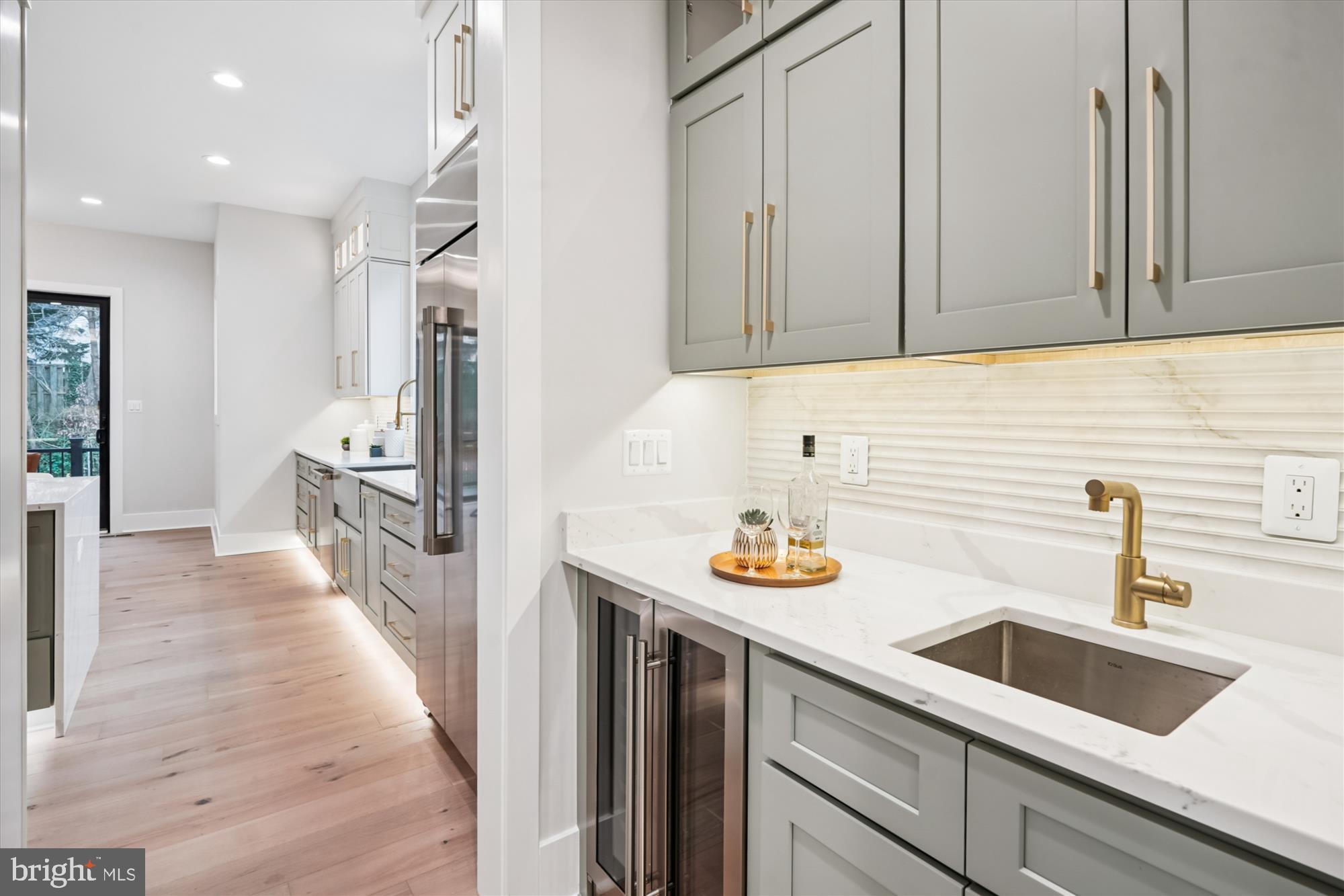 BRILYN PARK - Residential