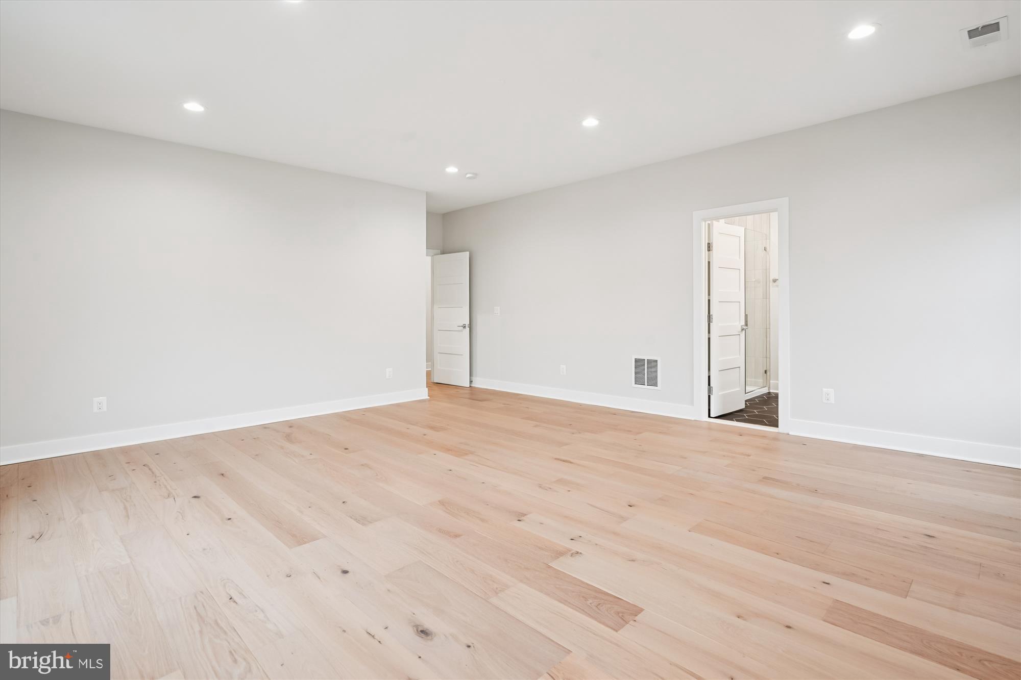 BRILYN PARK - Residential