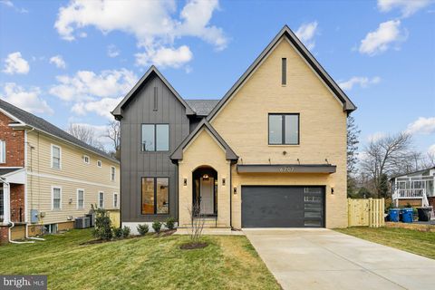 6707 HALLWOOD AVENUE FALLS CHURCH VA 22046