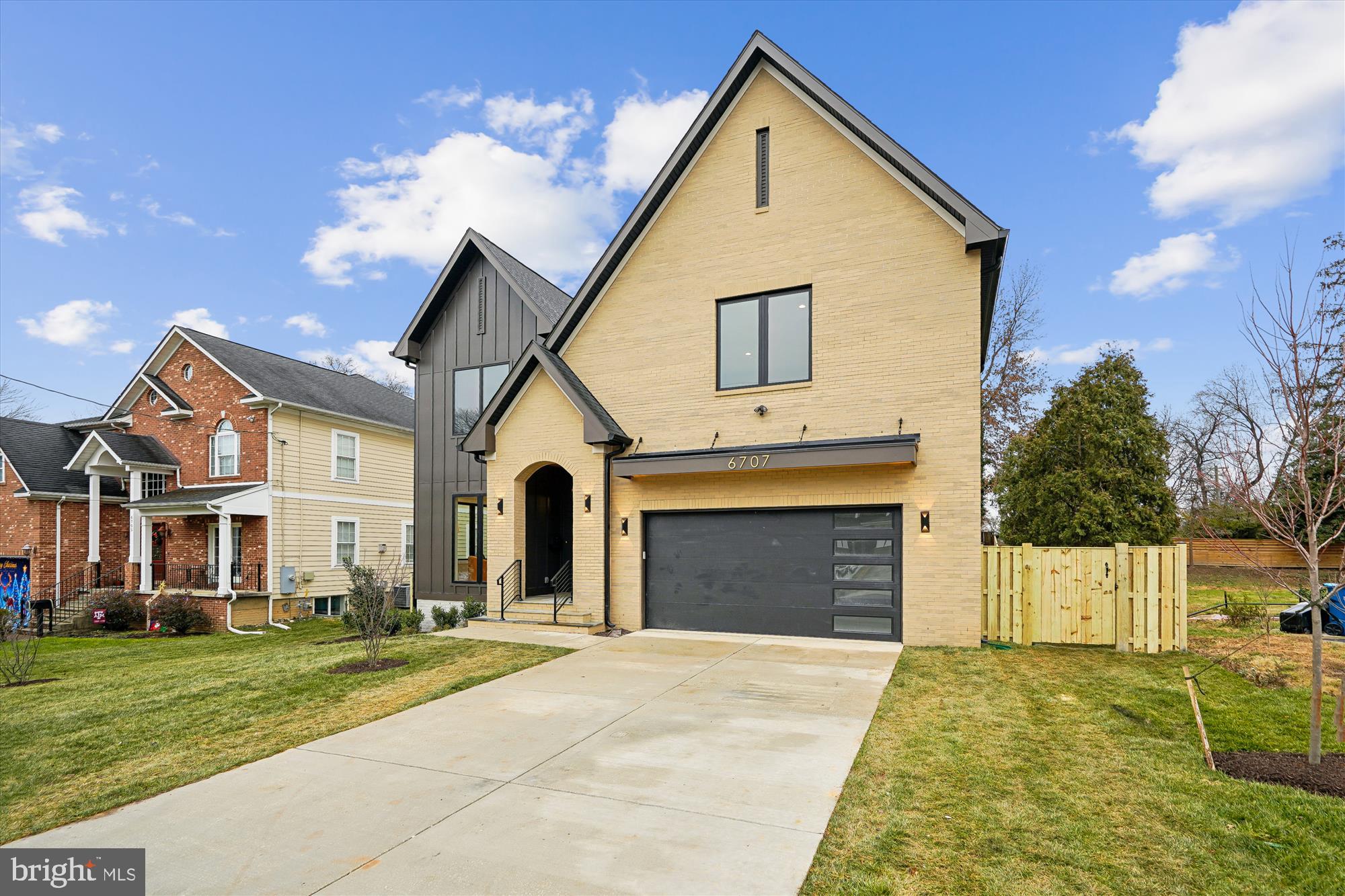 BRILYN PARK - Residential