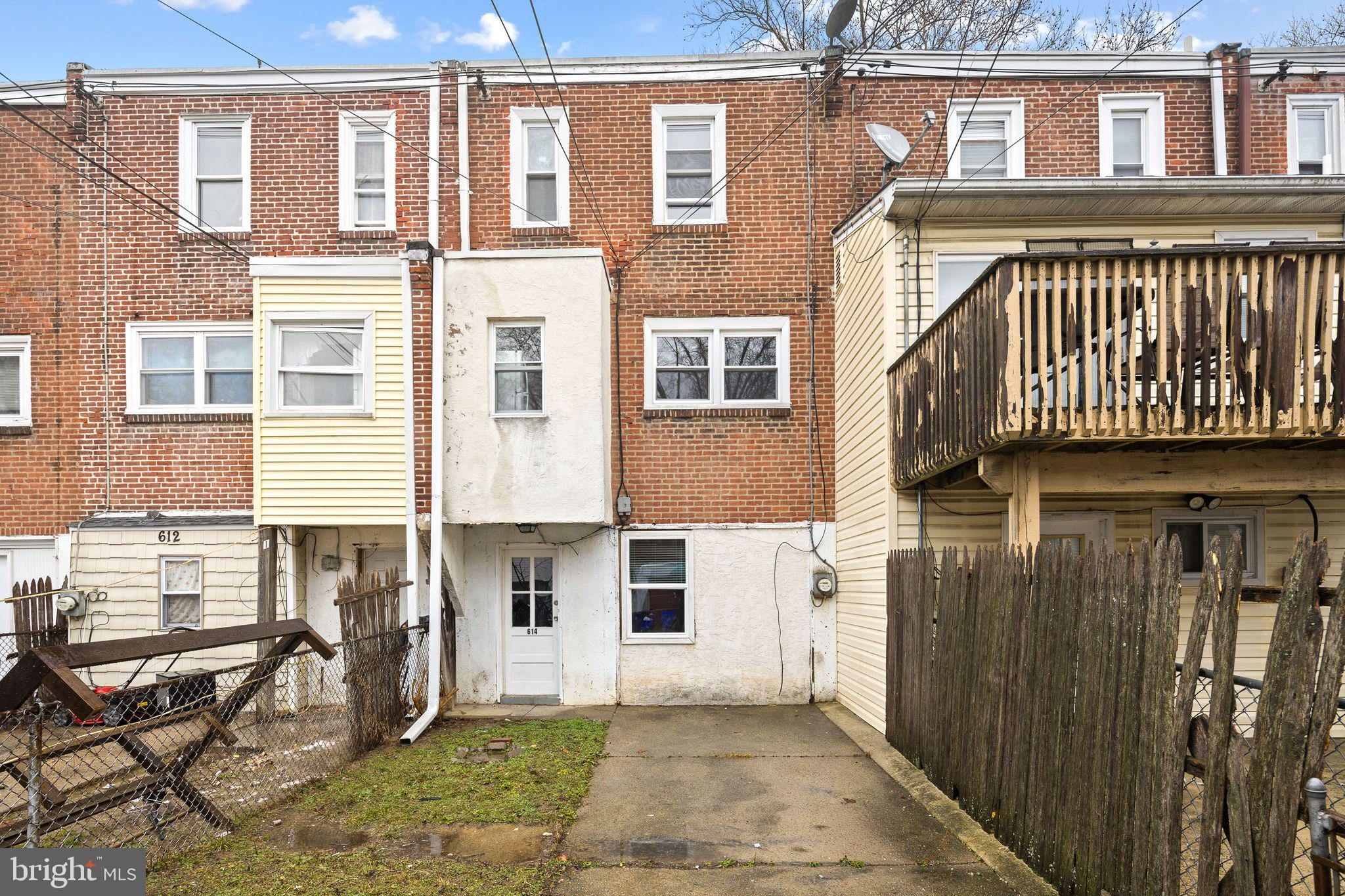 STONEHURST - Residential