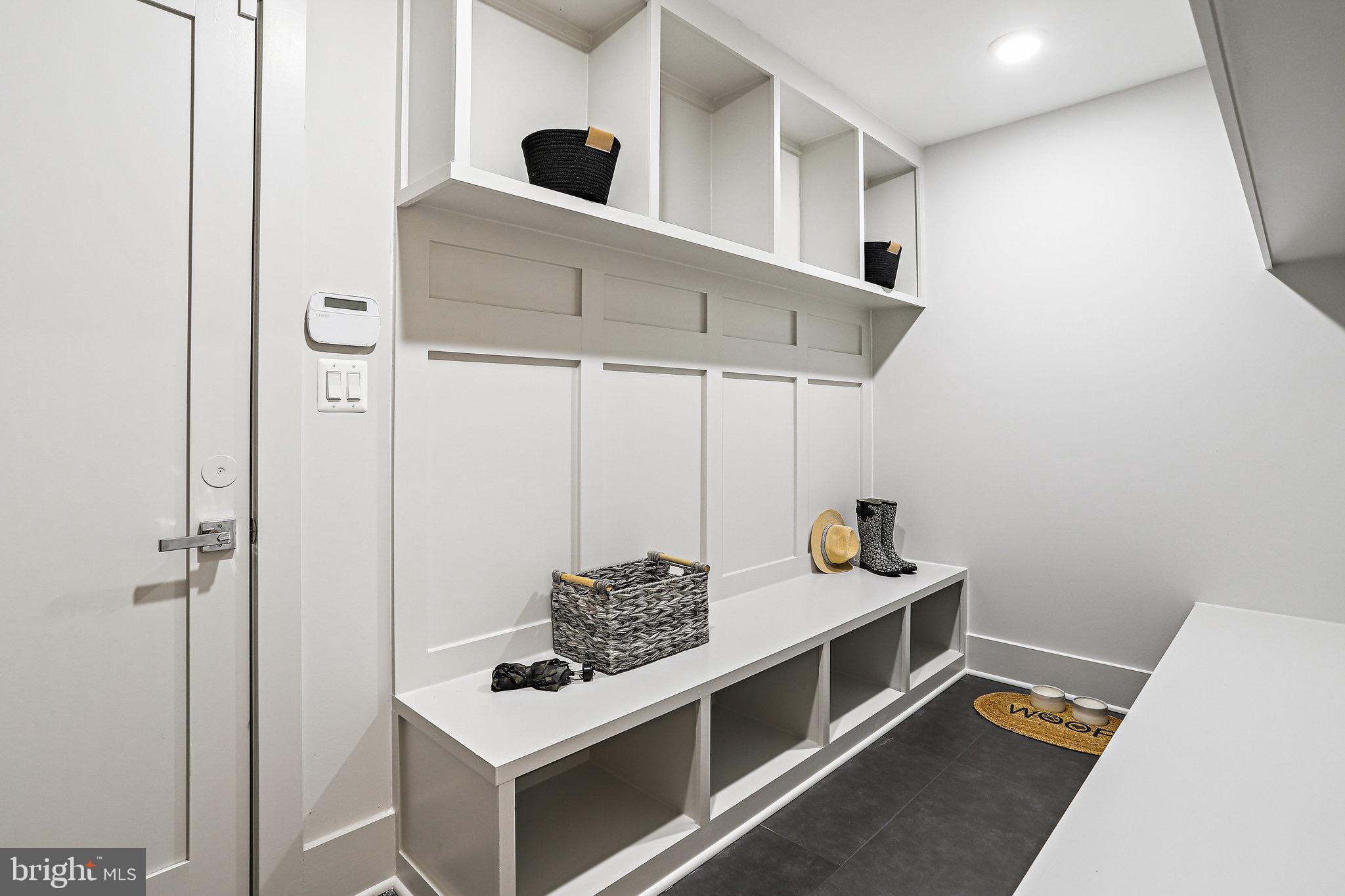 ROCK SPRING - Residential