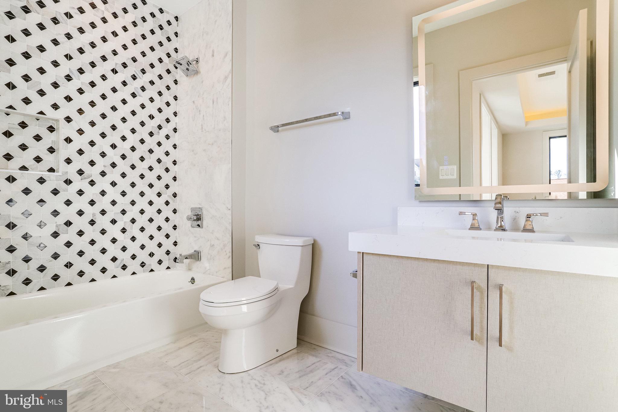 ROCK SPRING - Residential