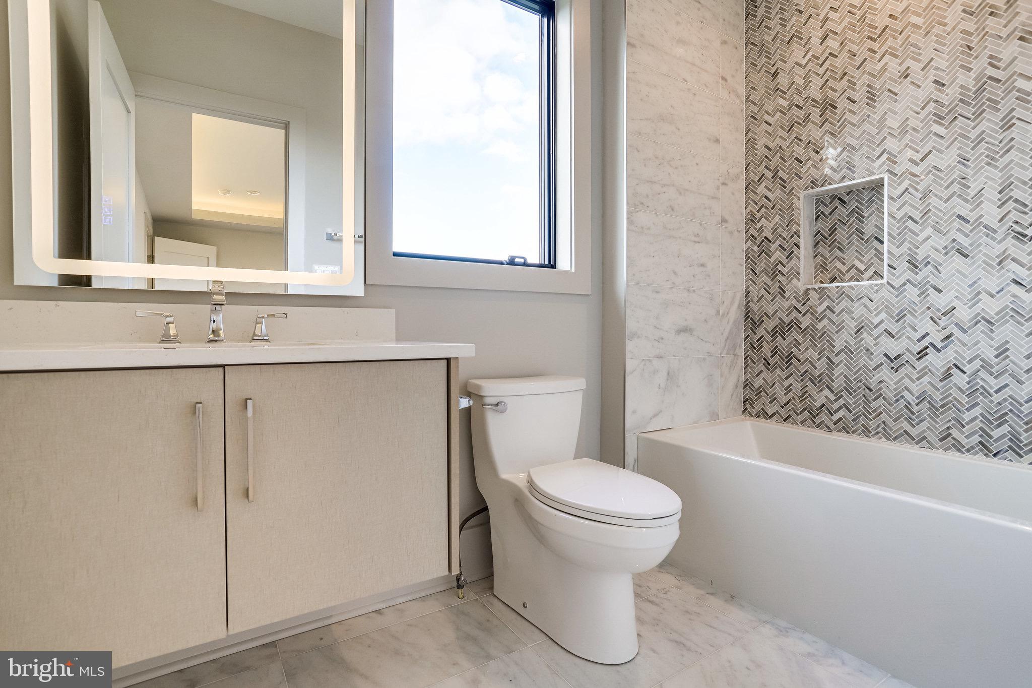 ROCK SPRING - Residential