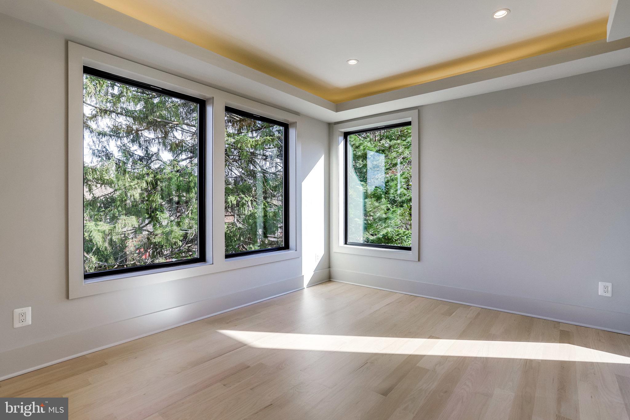 ROCK SPRING - Residential