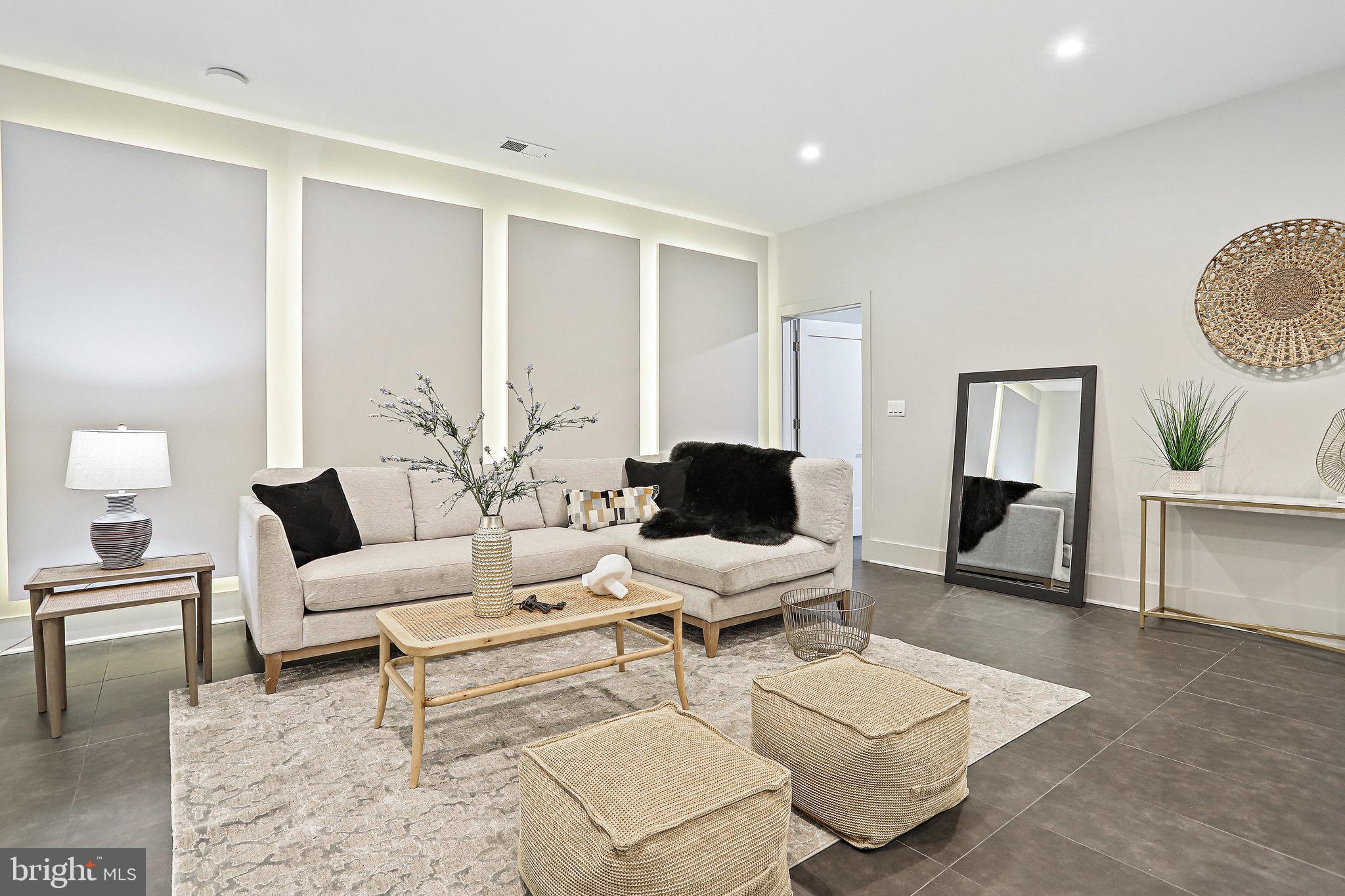 ROCK SPRING - Residential