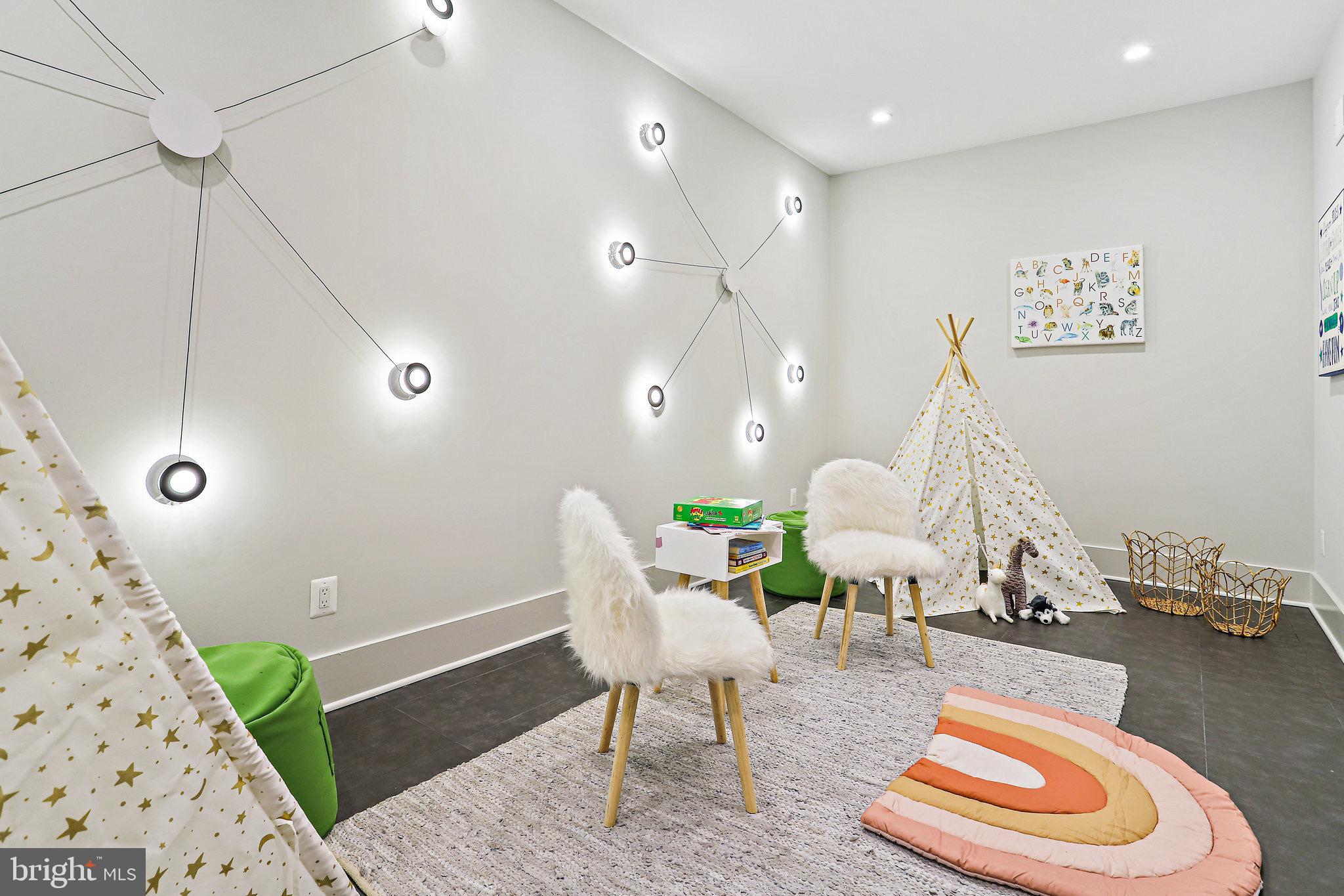 ROCK SPRING - Residential