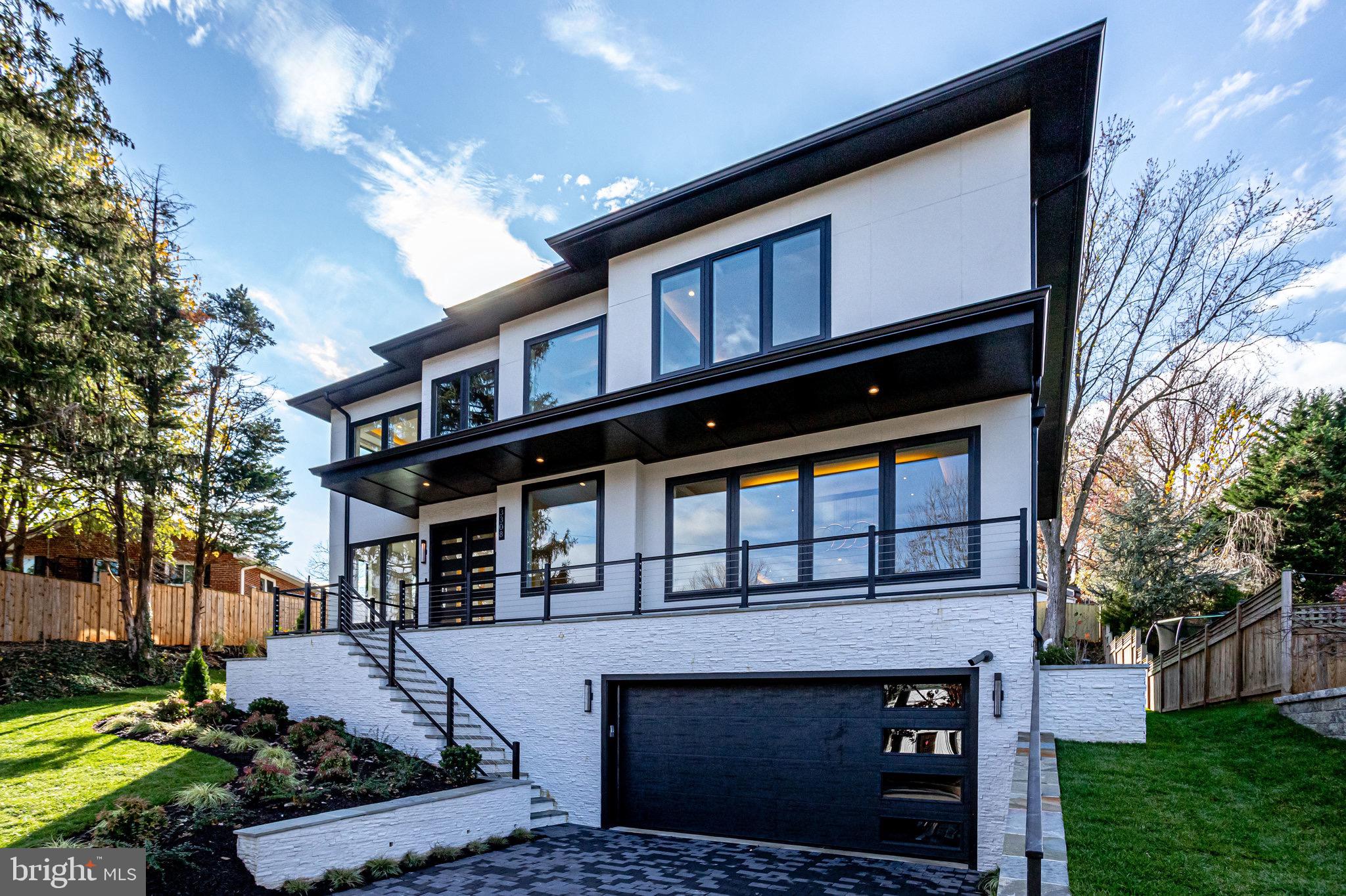 ROCK SPRING - Residential