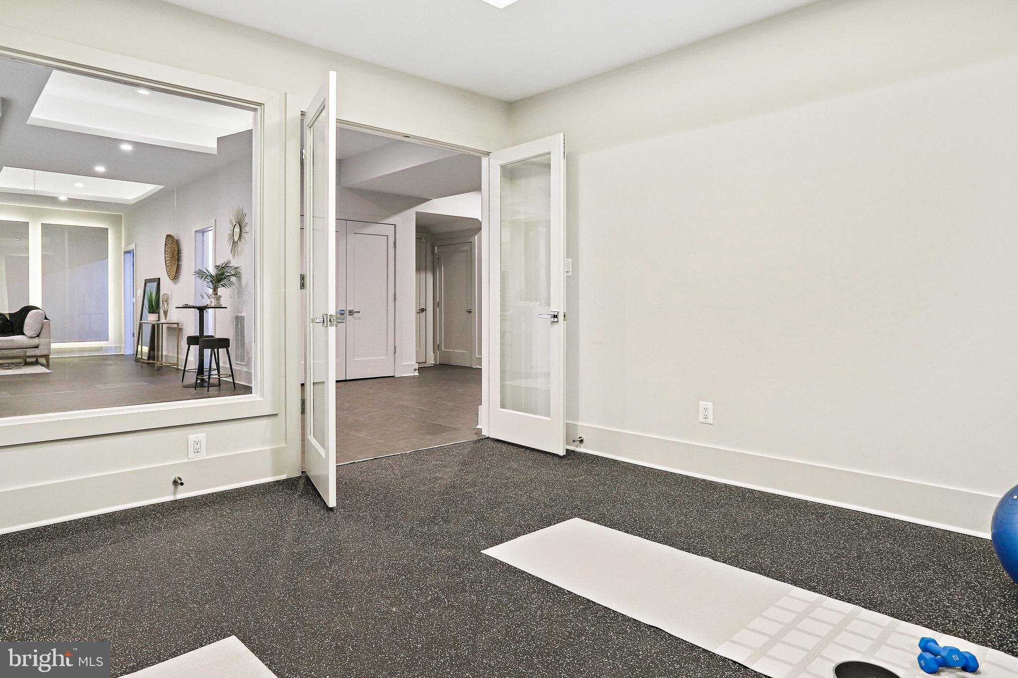 ROCK SPRING - Residential