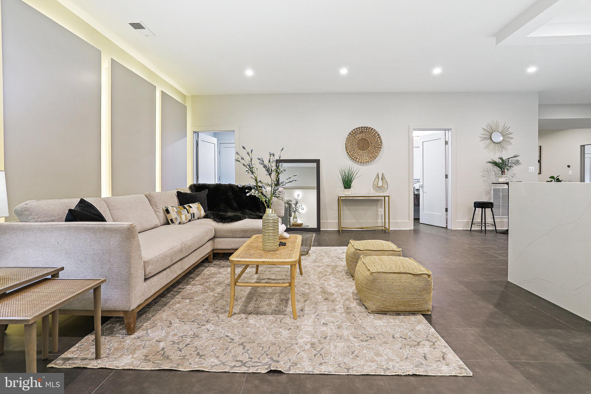 ROCK SPRING - Residential