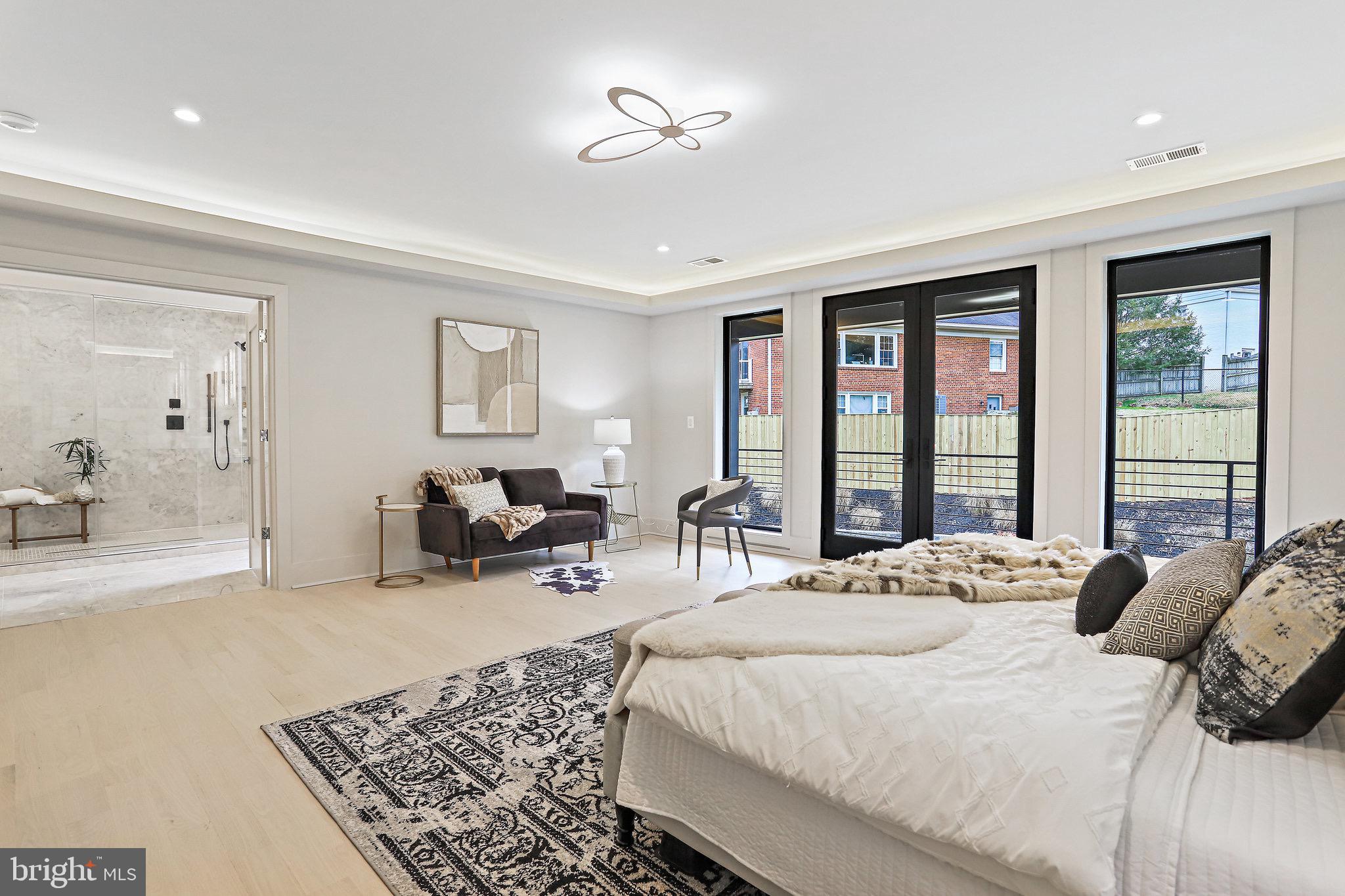 ROCK SPRING - Residential