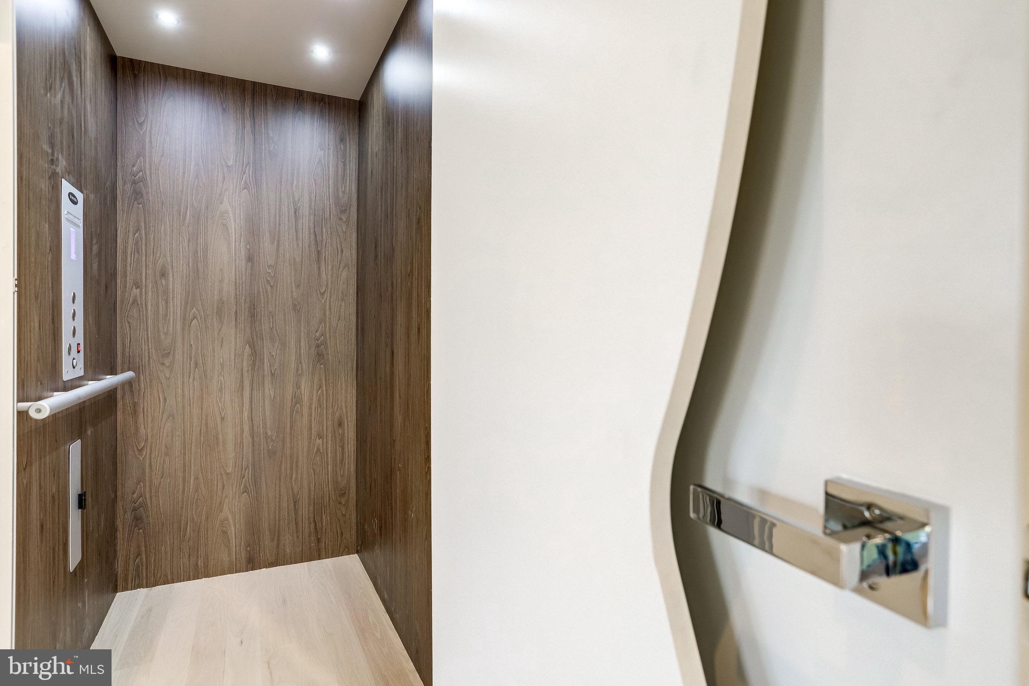 ROCK SPRING - Residential