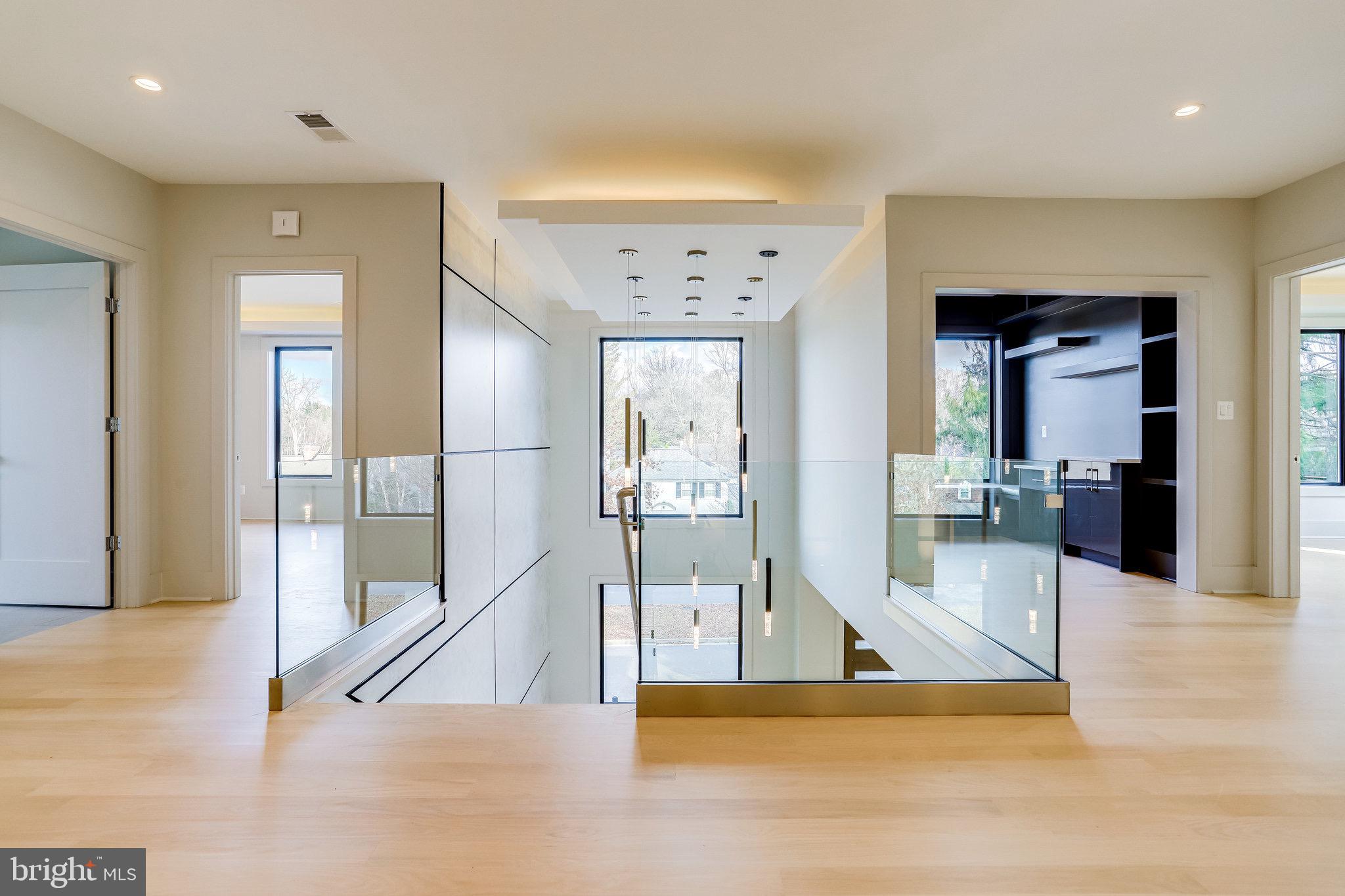 ROCK SPRING - Residential