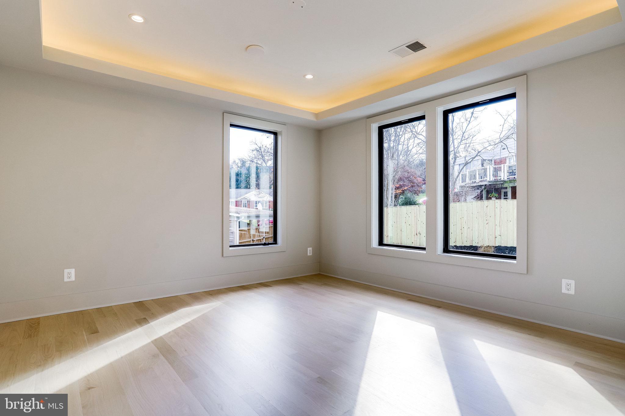 ROCK SPRING - Residential