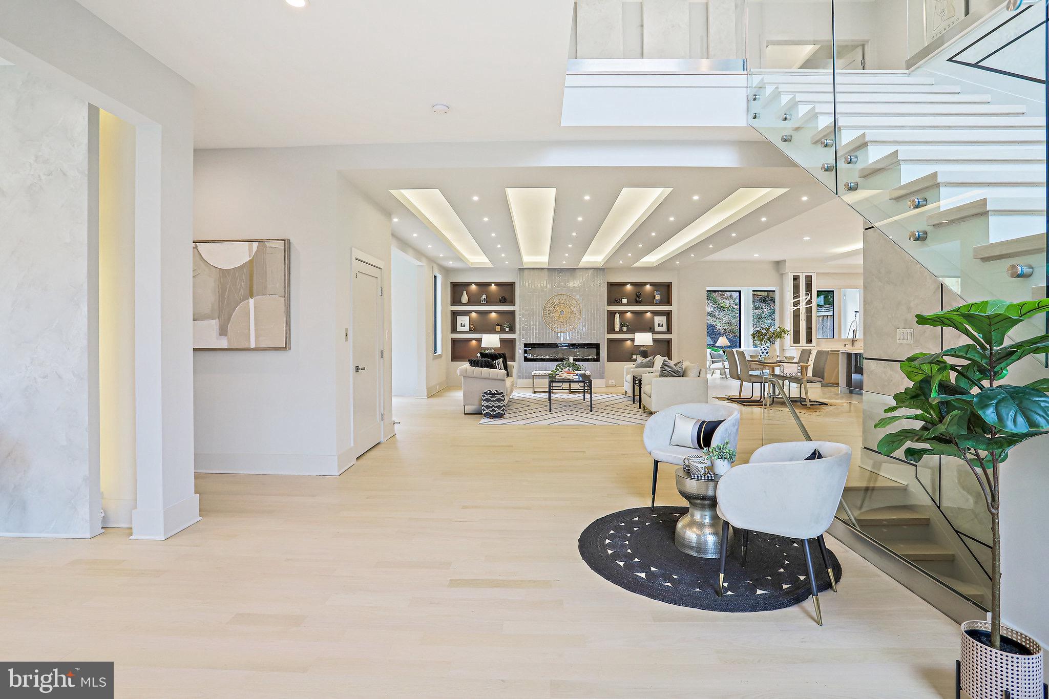 ROCK SPRING - Residential