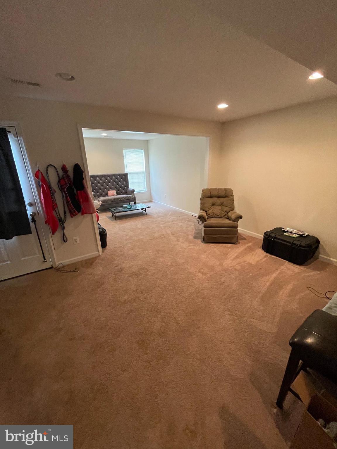 LAKELAND PLACE - Residential