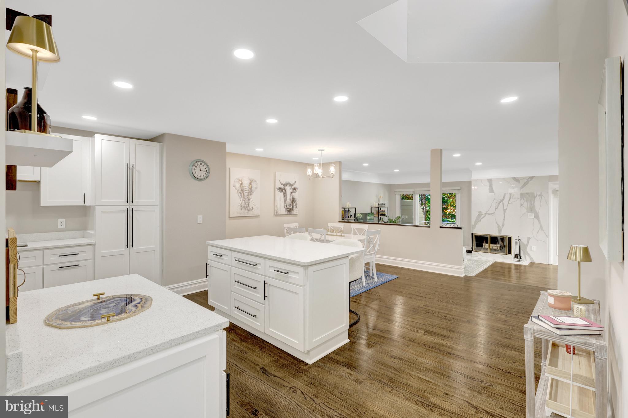 11110 LAKESPRAY WAY