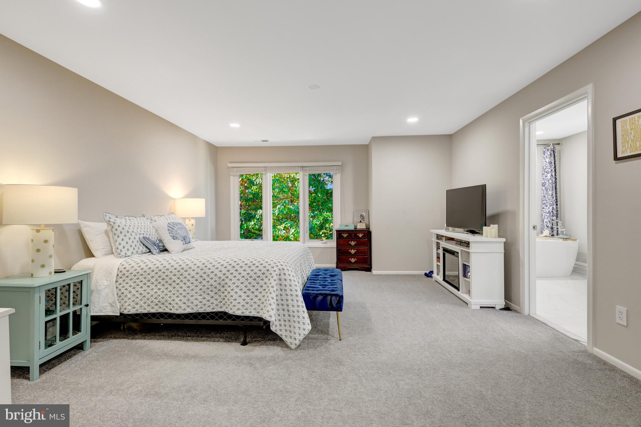 LAKEPORT - Residential