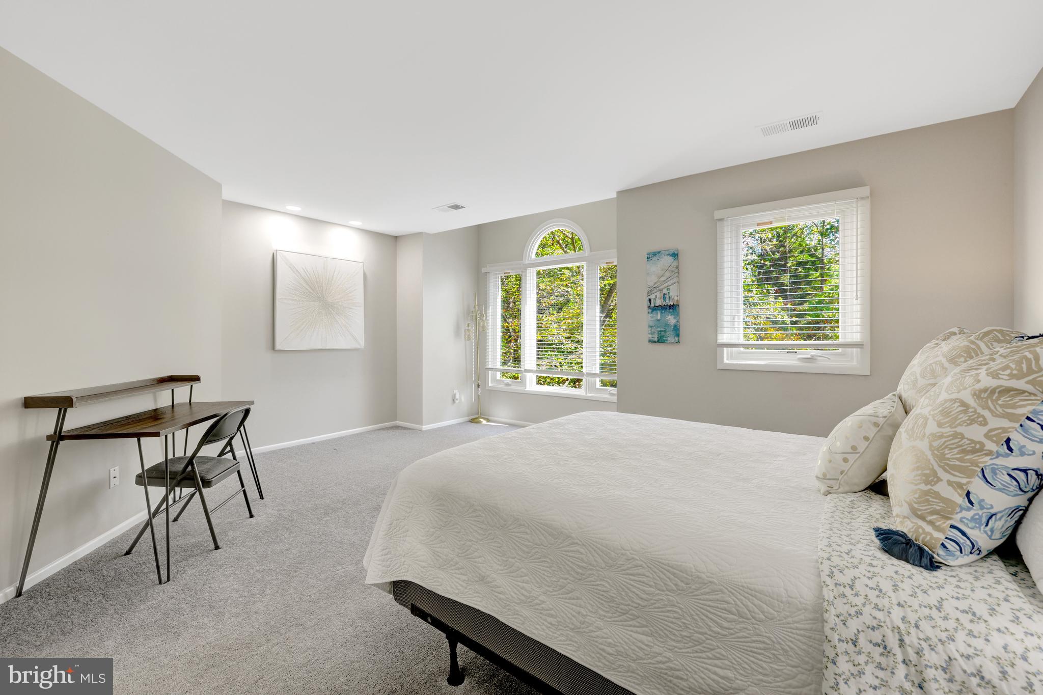 LAKEPORT - Residential