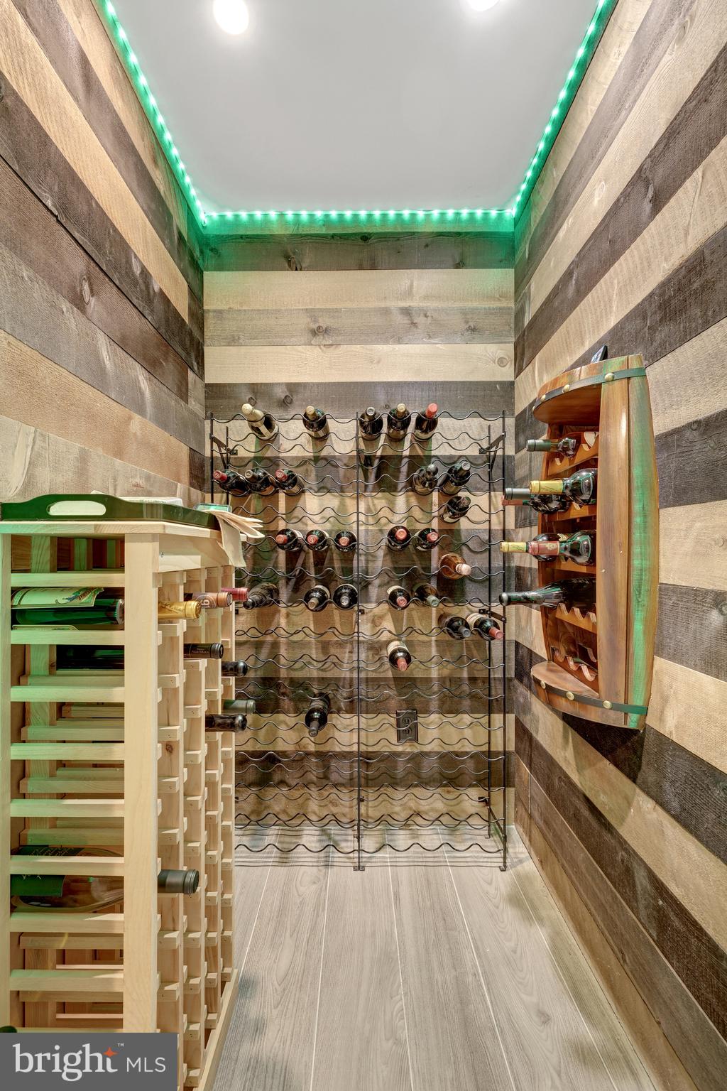 LAKEPORT - Residential