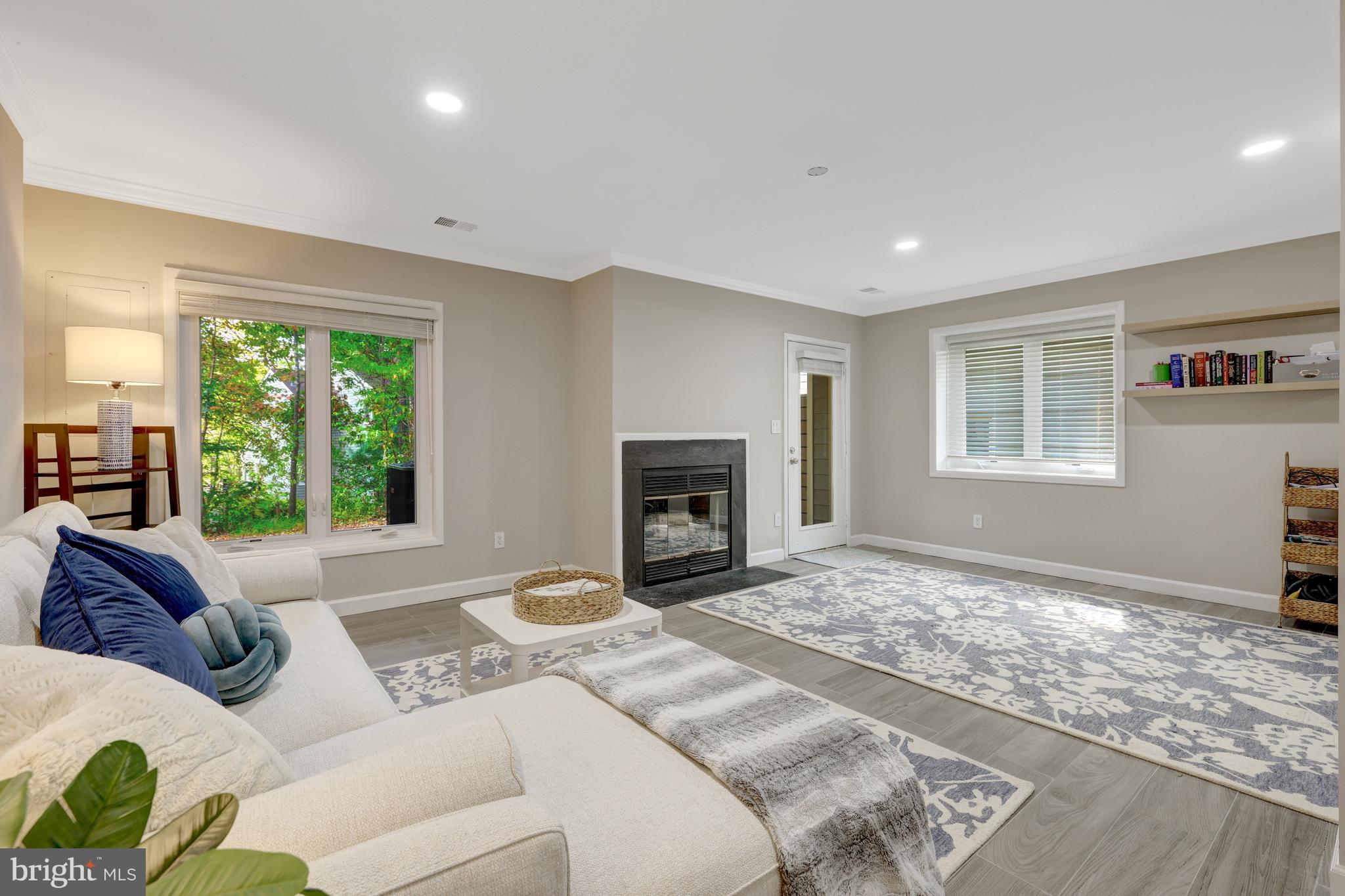 LAKEPORT - Residential