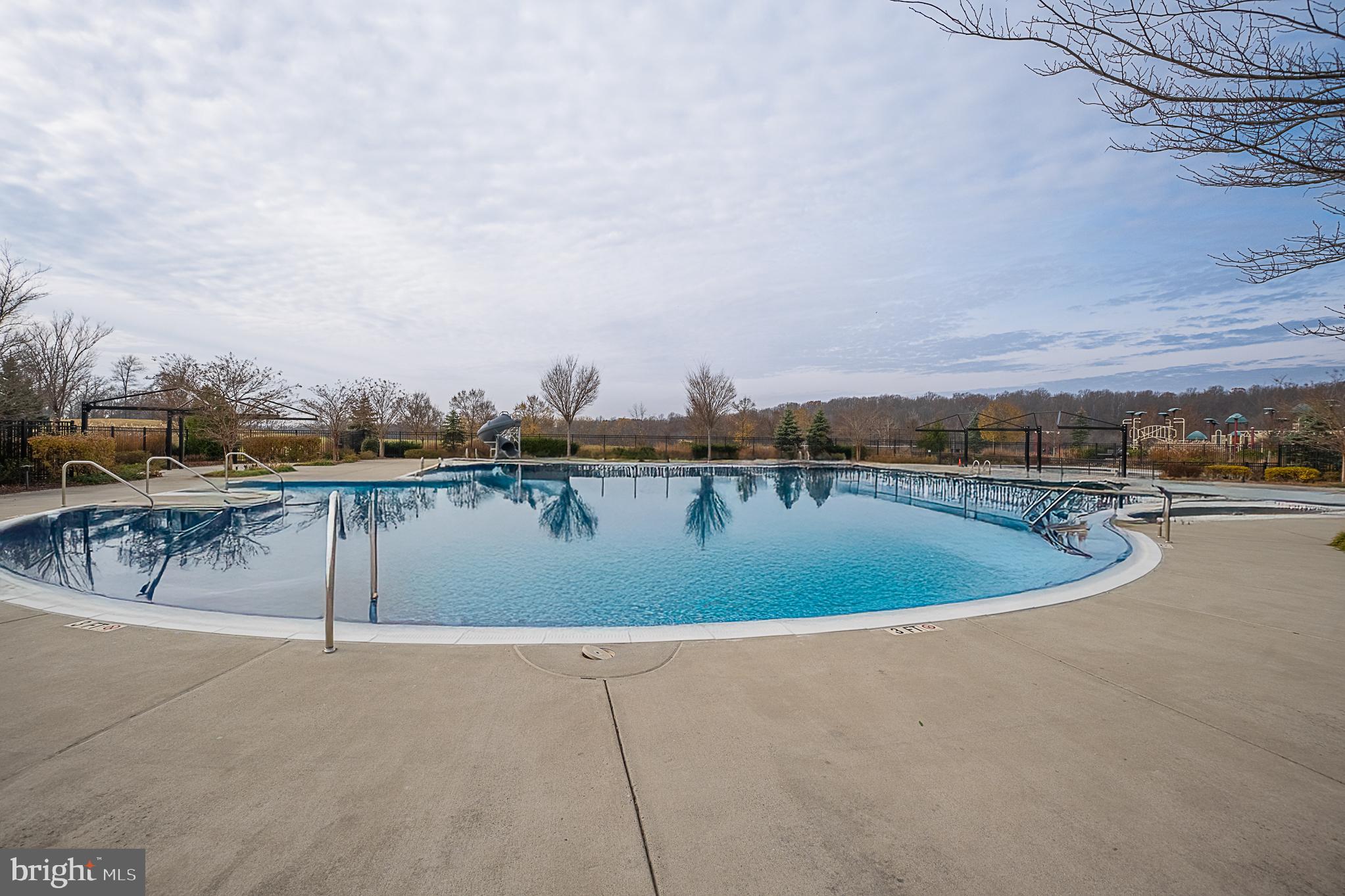 LANDSDALE - Residential