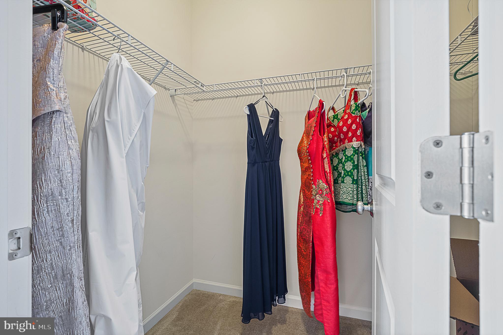 LANDSDALE - Residential