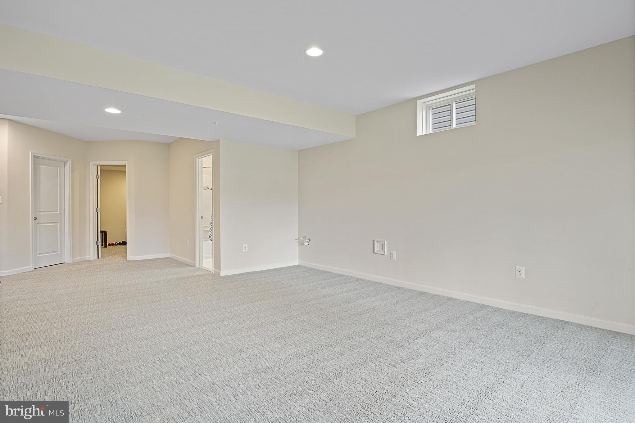 LANDSDALE - Residential