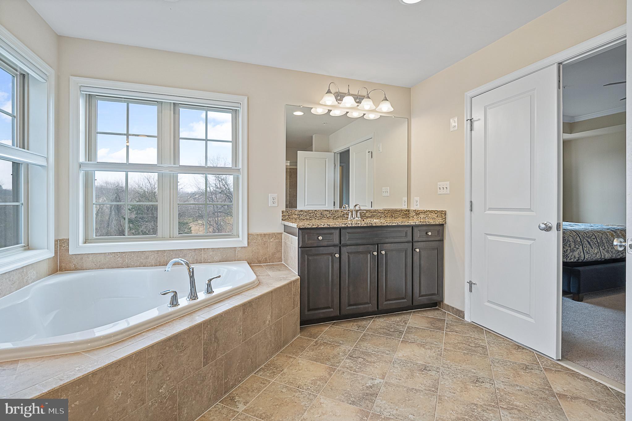 LANDSDALE - Residential