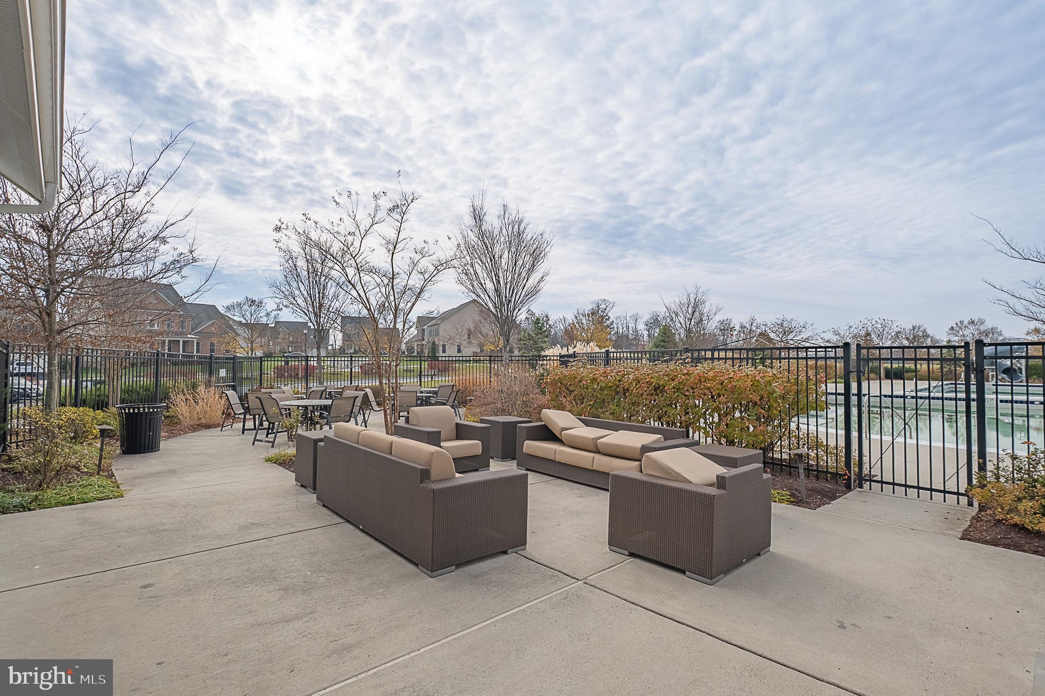 LANDSDALE - Residential