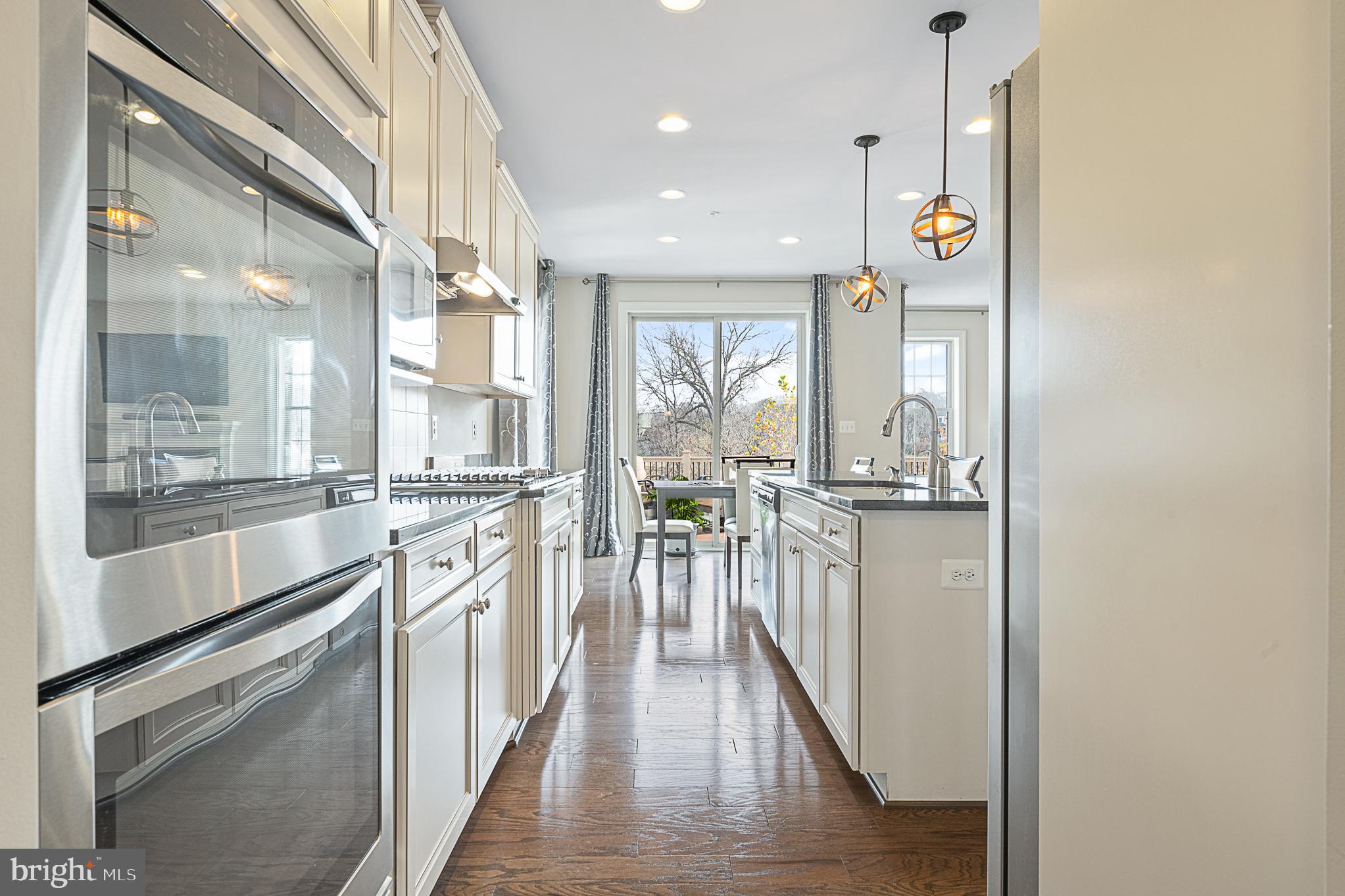 LANDSDALE - Residential